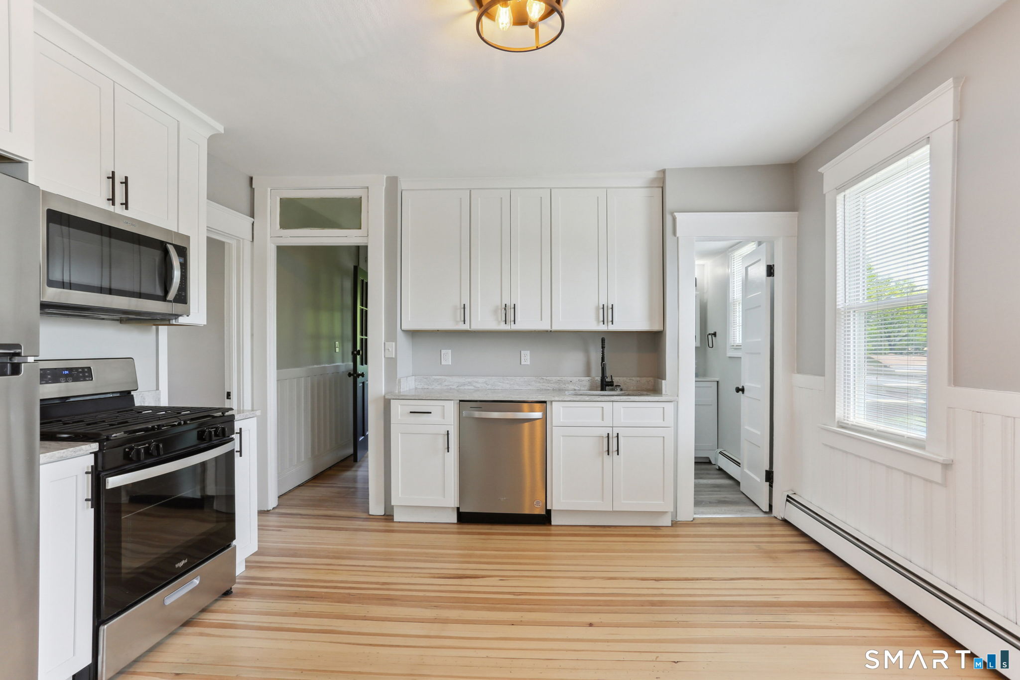 Home in New Britain, CT 06053 — photo 3