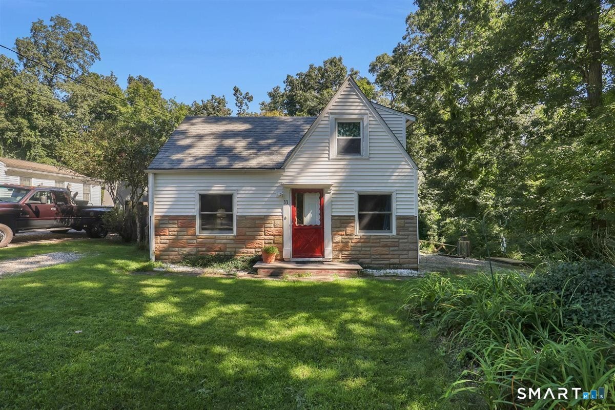 33 Reynolds Drive — photo