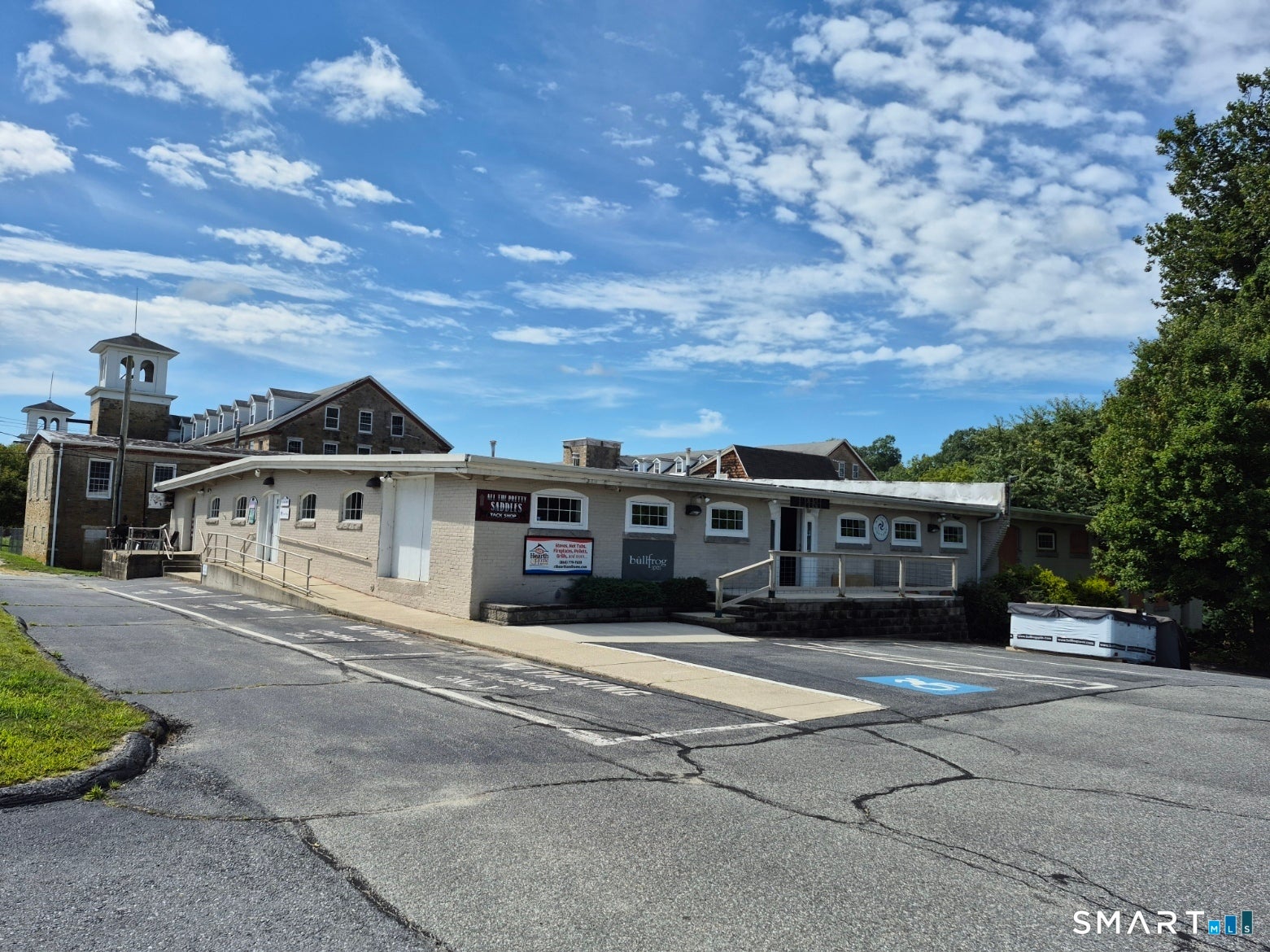 19 South Walnut Street — photo