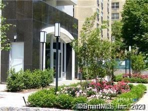 30 Glenbrook Road 3G — photo