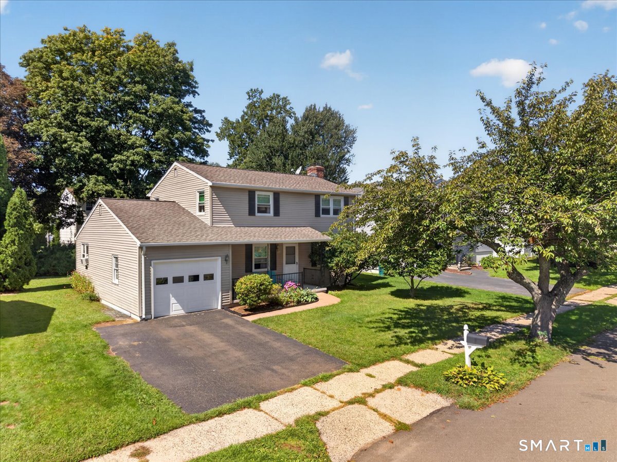 147 Daniel Road, Hamden, CT 06517 — photo 2