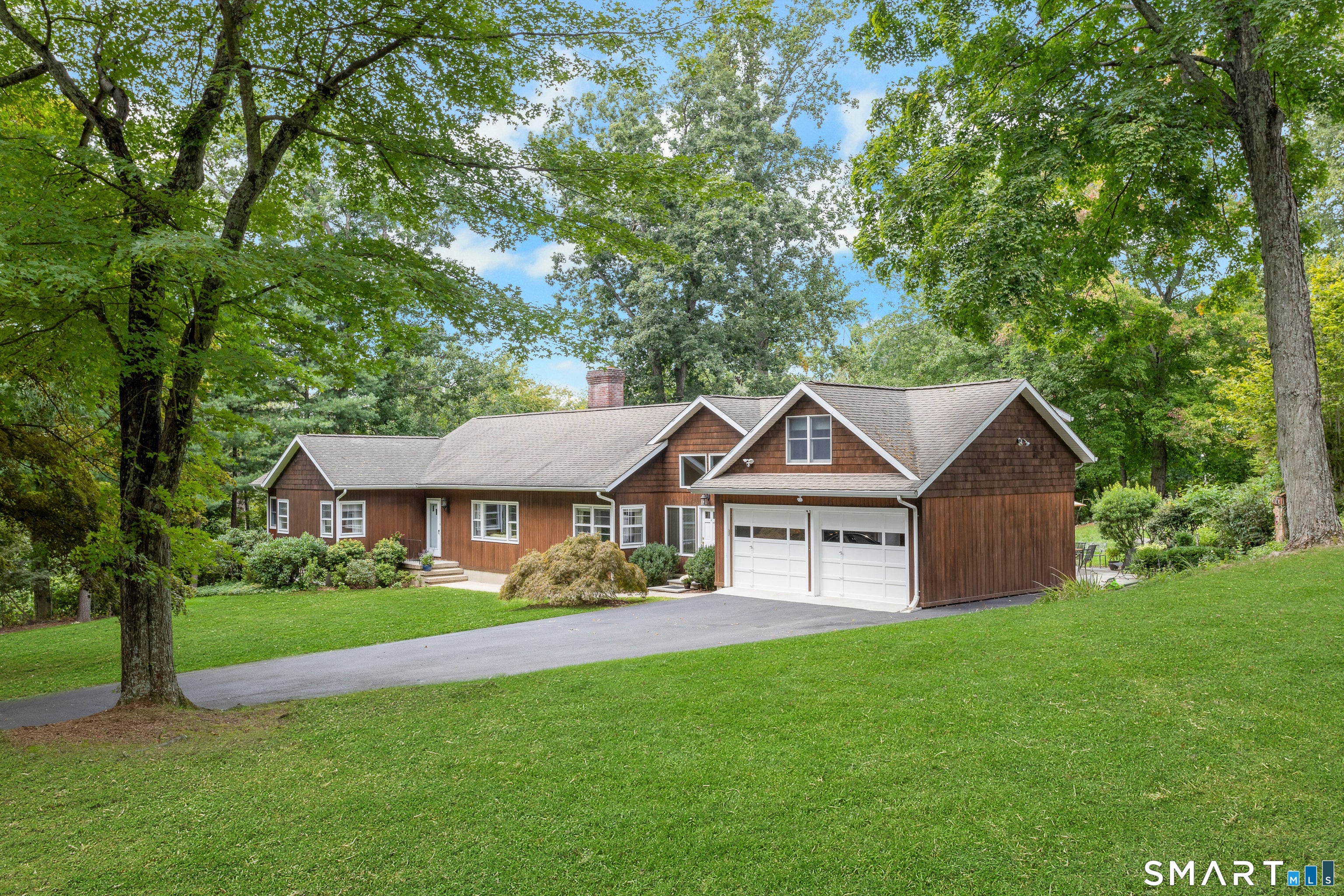 231 Skymeadow Drive — photo
