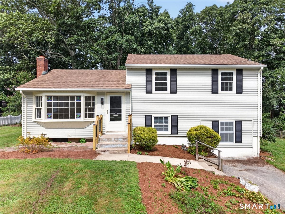 161 Ridgewood Drive — photo