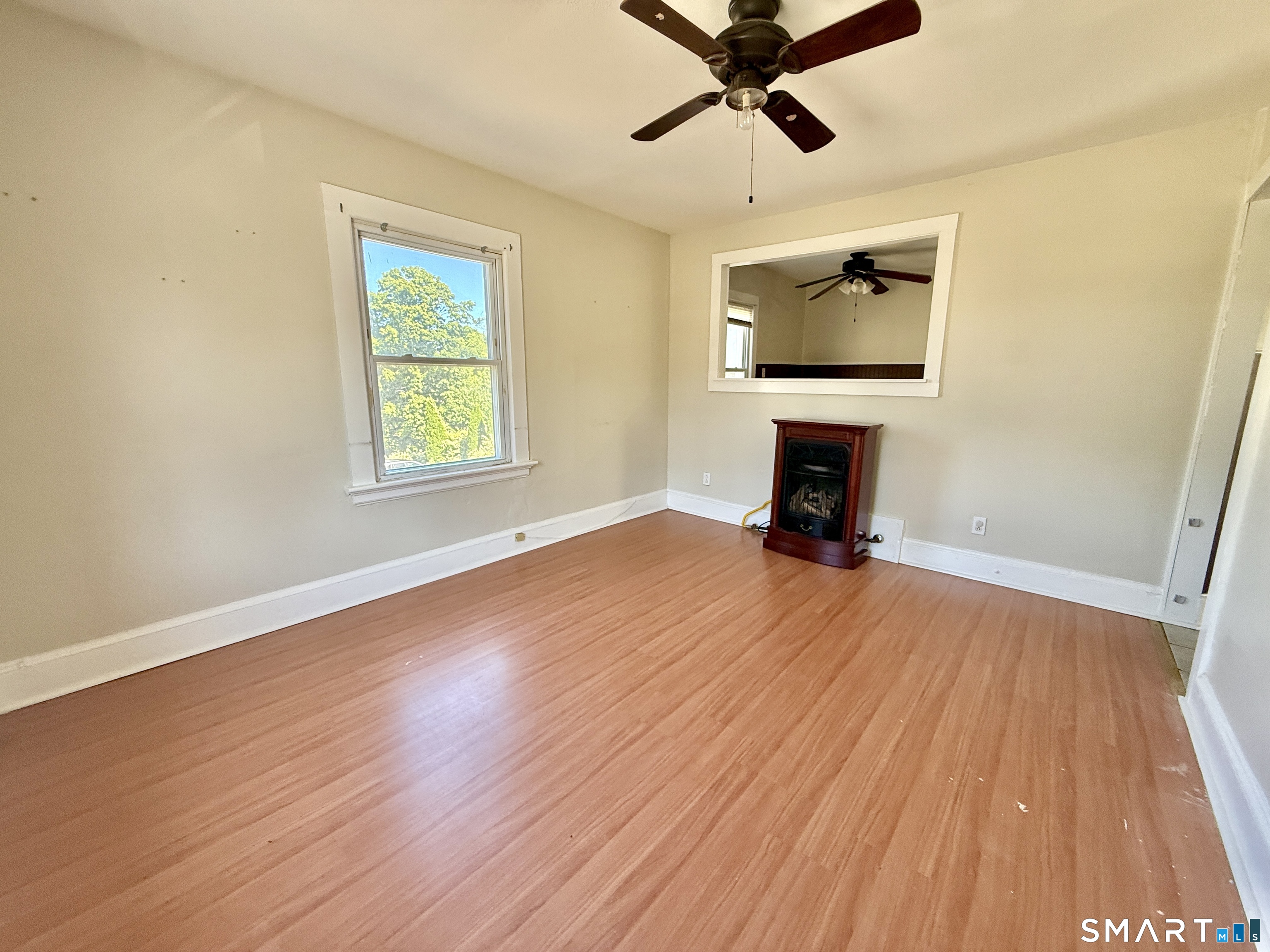209-211 Davis Street 211 — photo