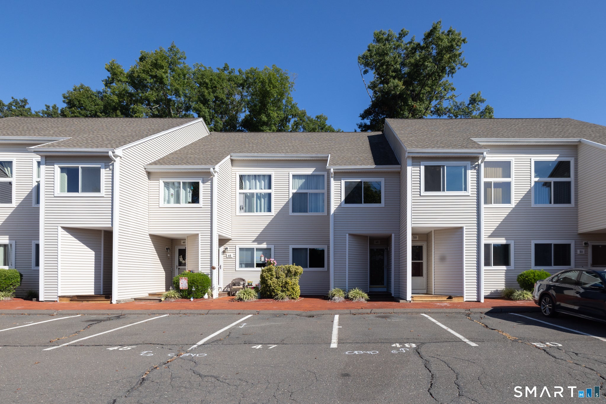 35 Ruth Street 48 — photo