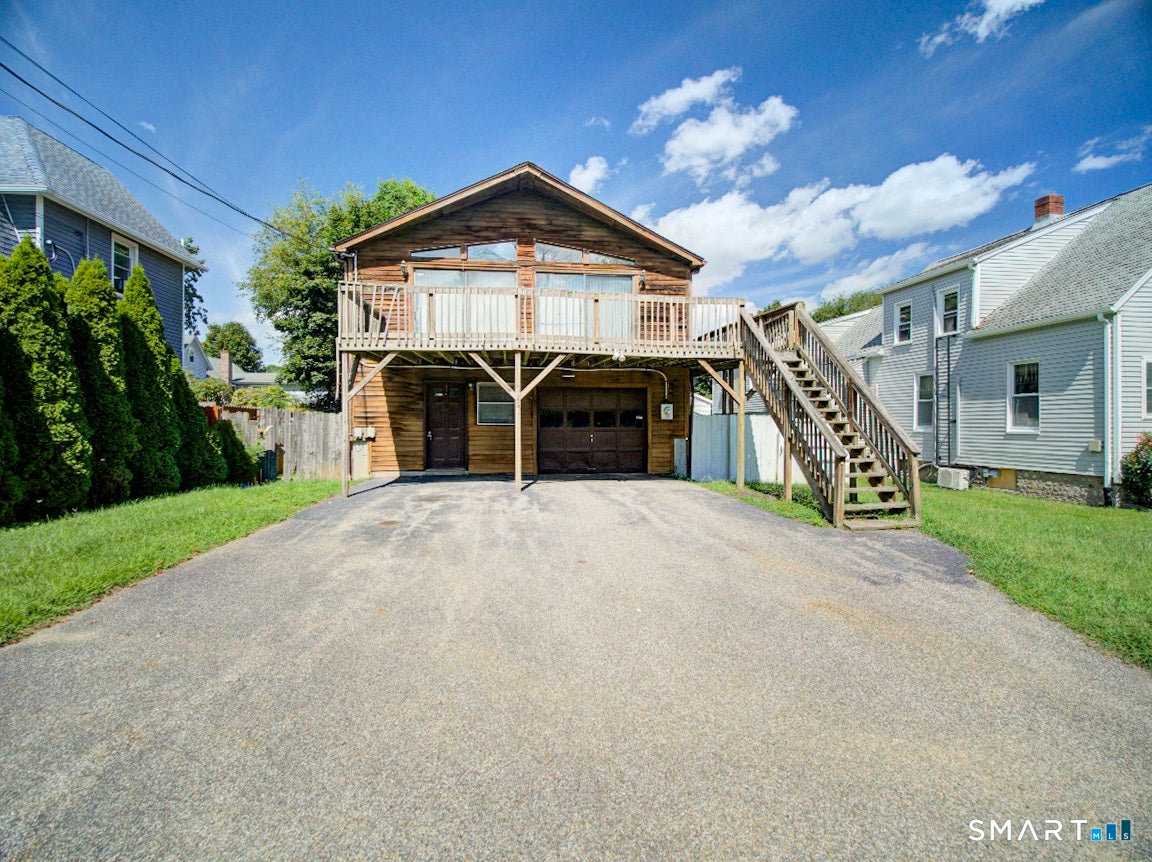 26 Hawthorne Avenue — photo