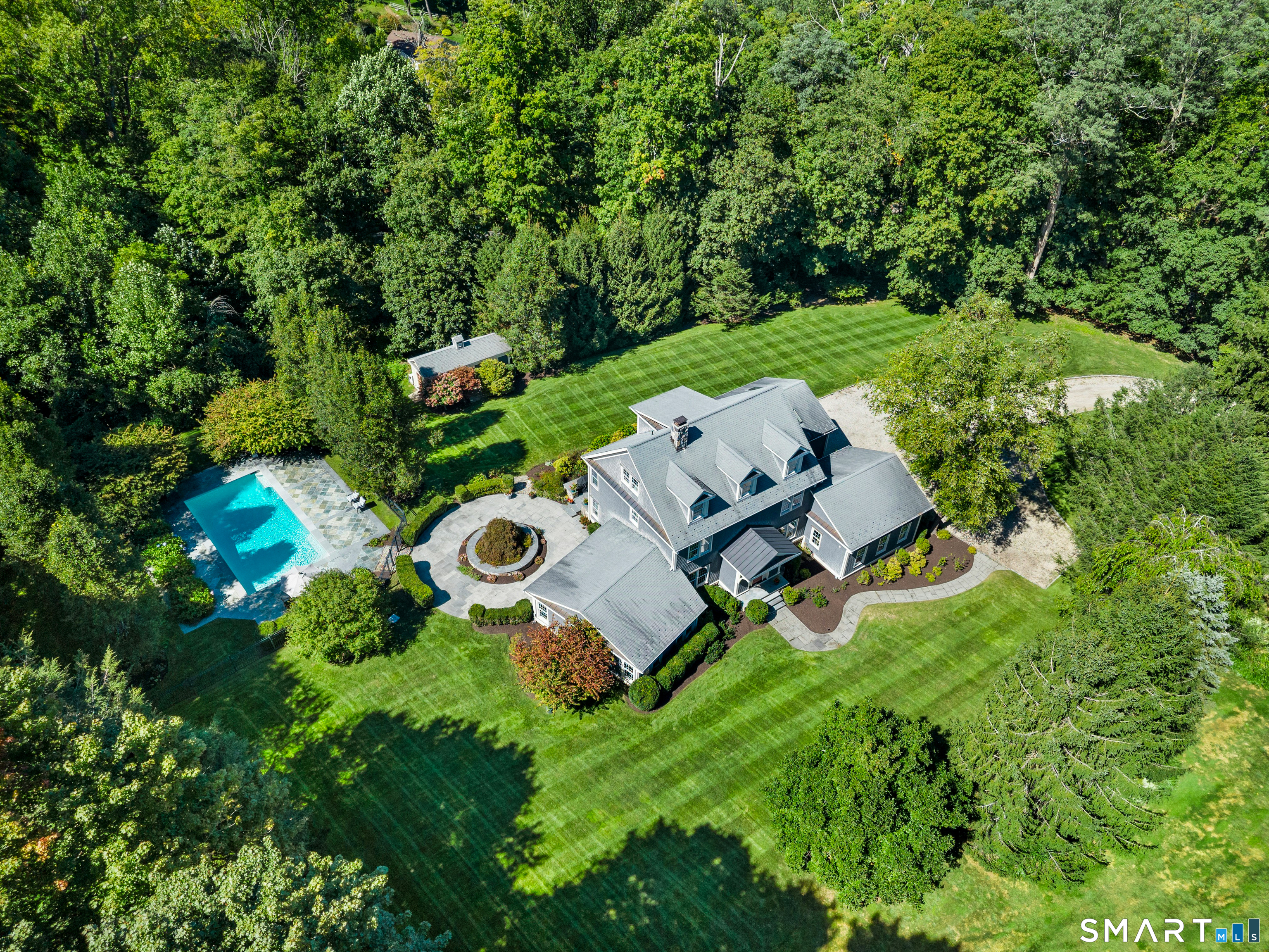 121 Cedar Lane — photo