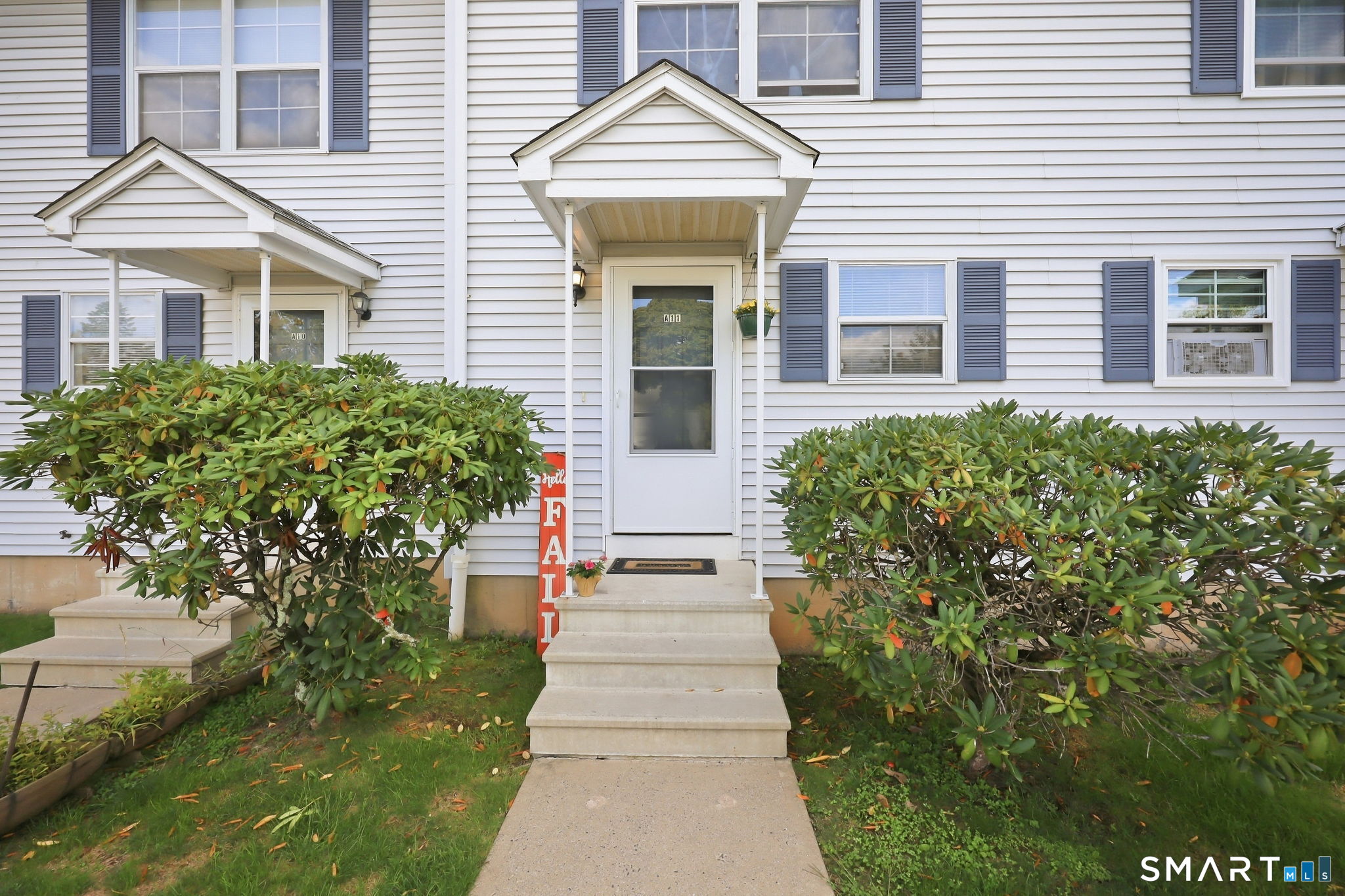 30 New Hampshire Drive 11a — photo