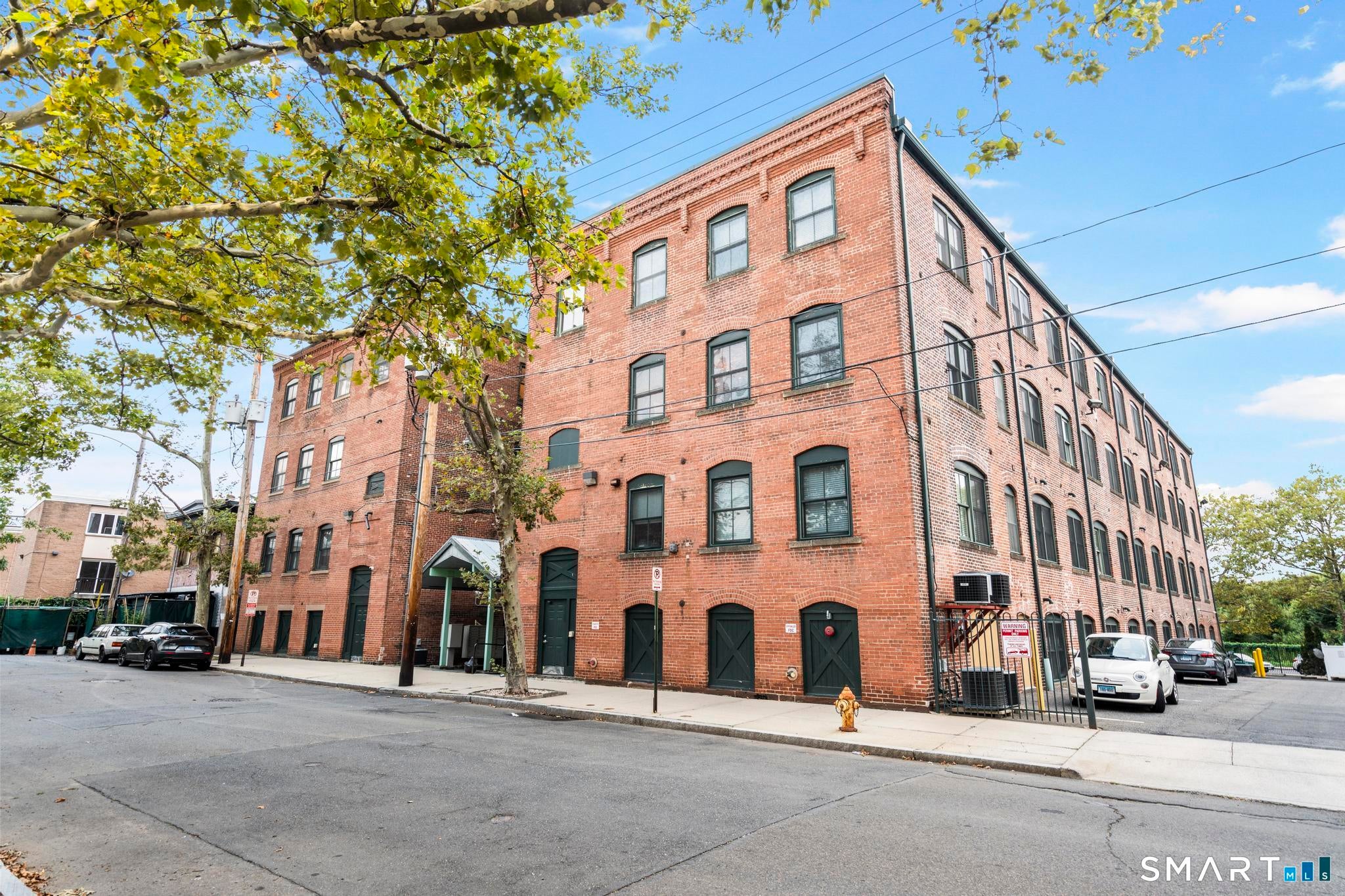 43 Chestnut Street 201 — photo