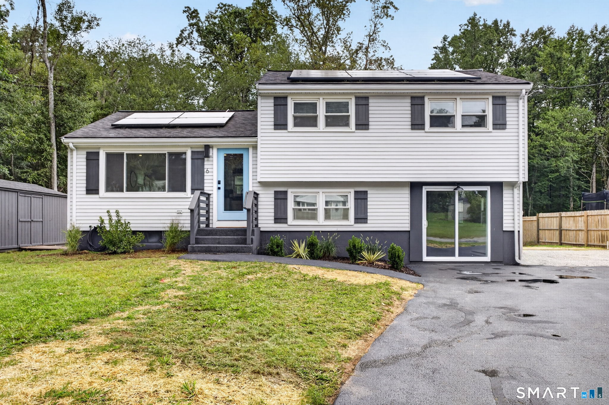 6 Village Drive — photo