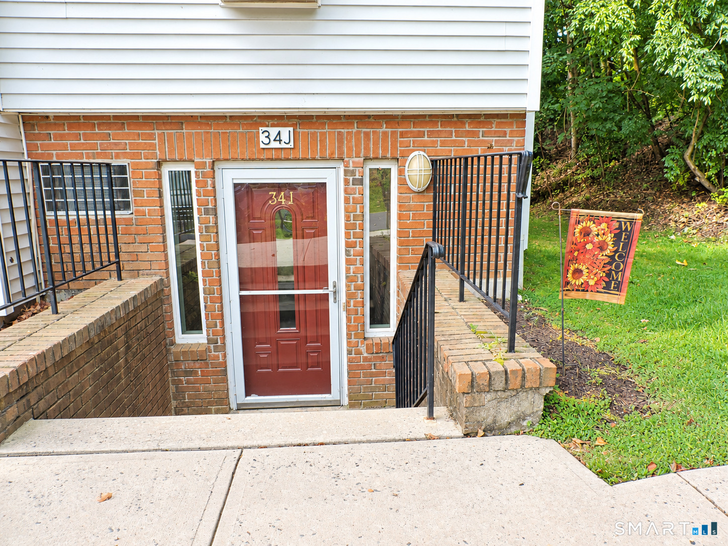 925 Oronoke Road Unit 34J — photo