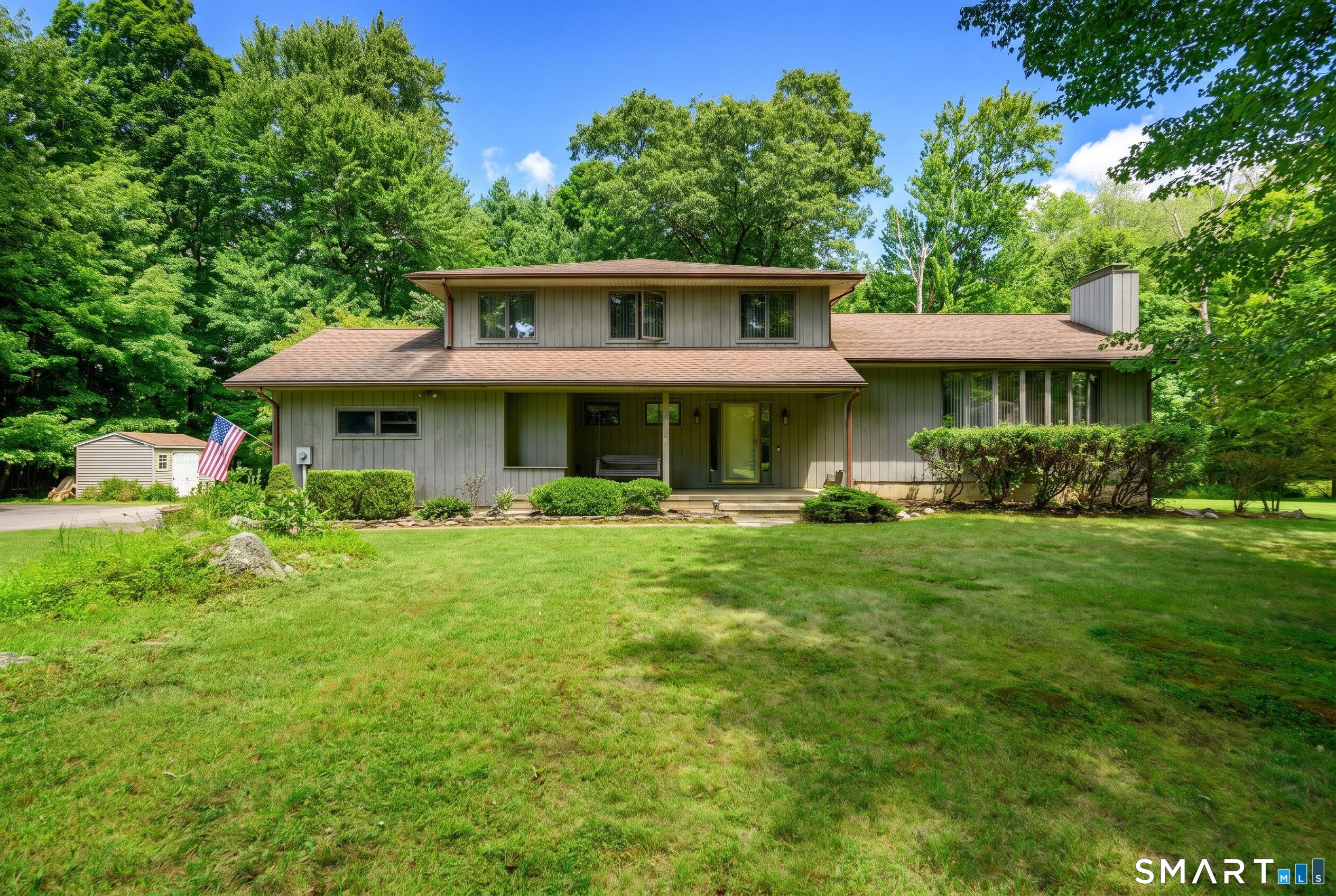9 Deacon Abbott Lane South — photo