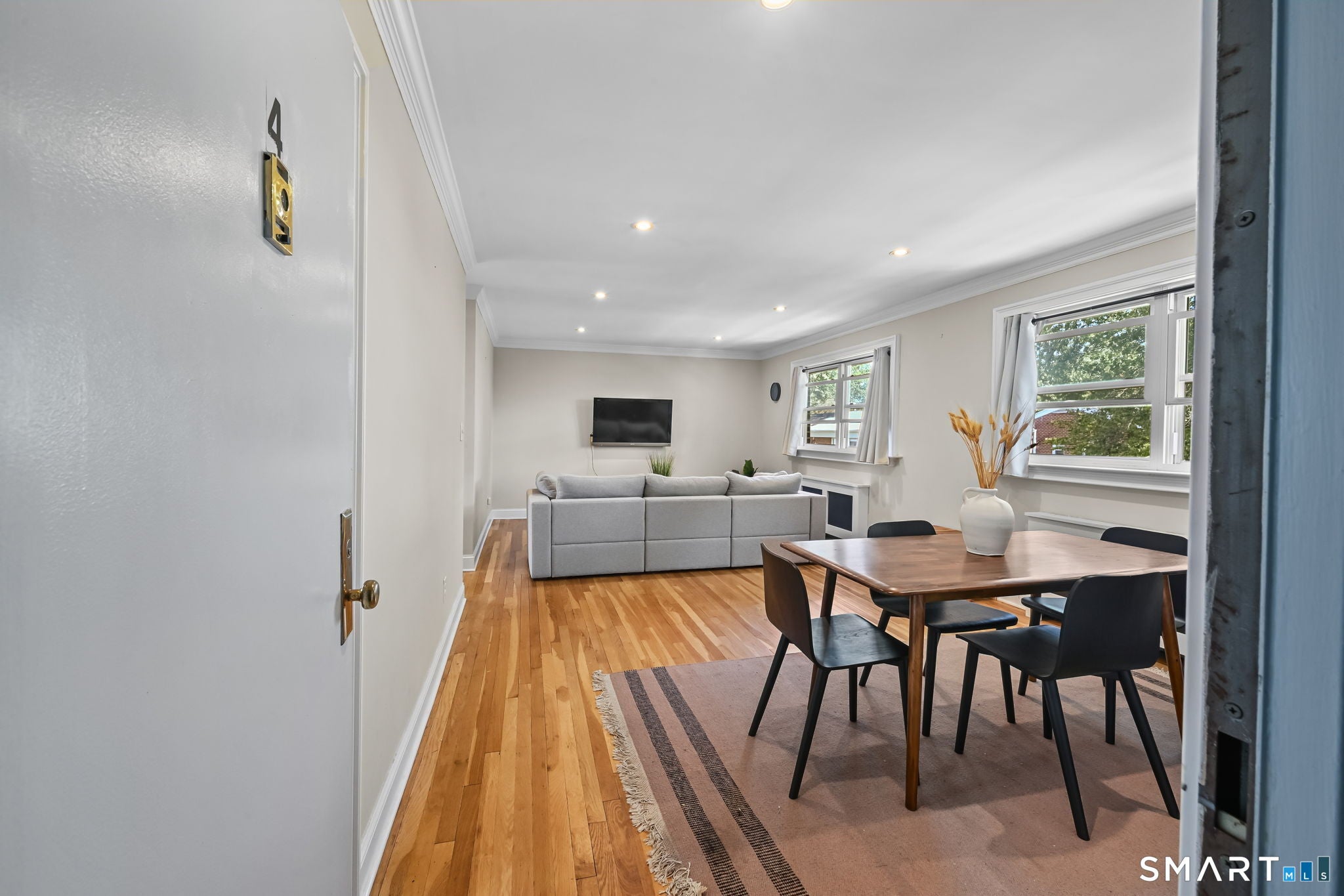28 Courtland Avenue 4 — photo
