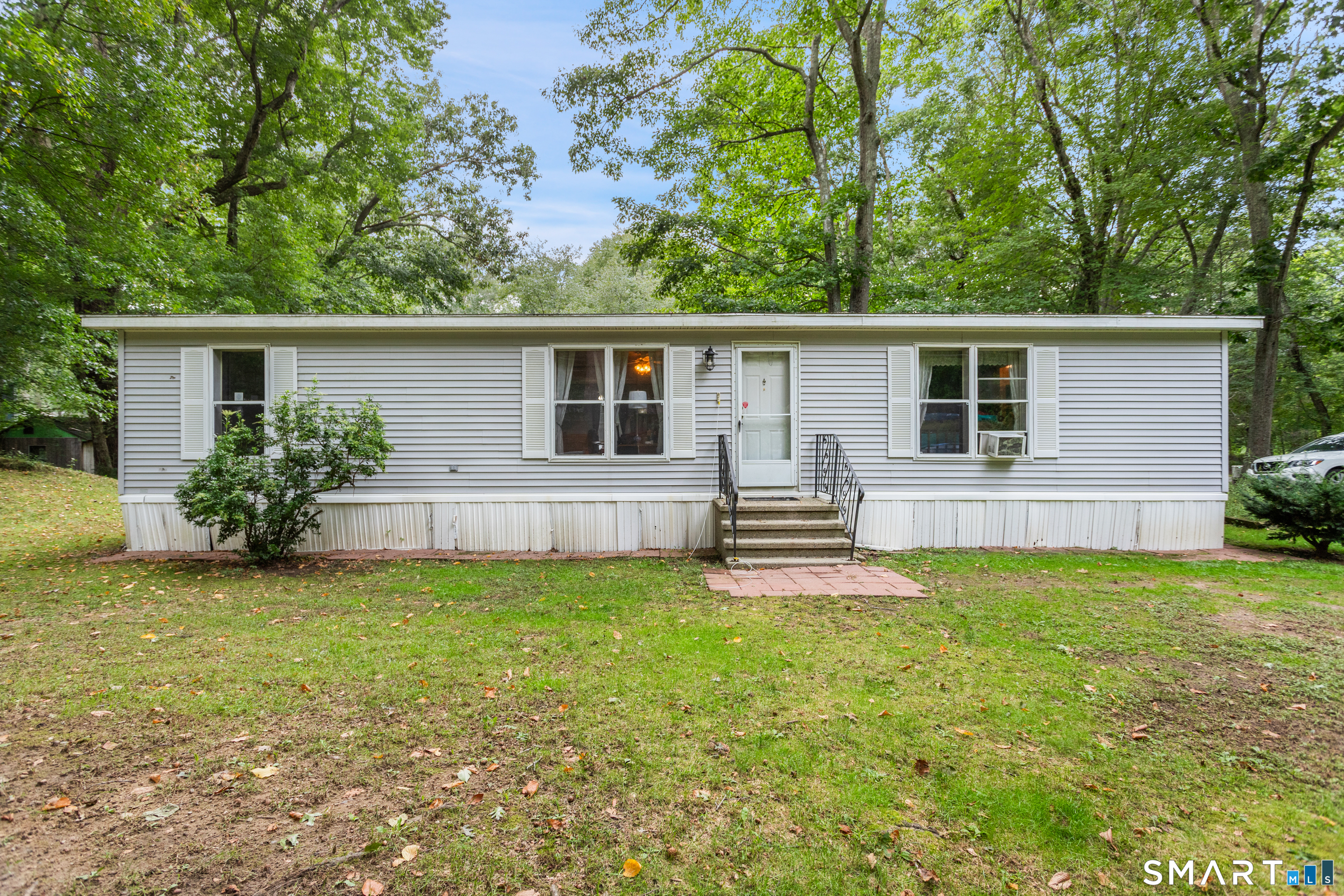 17 Evergreen Park — photo