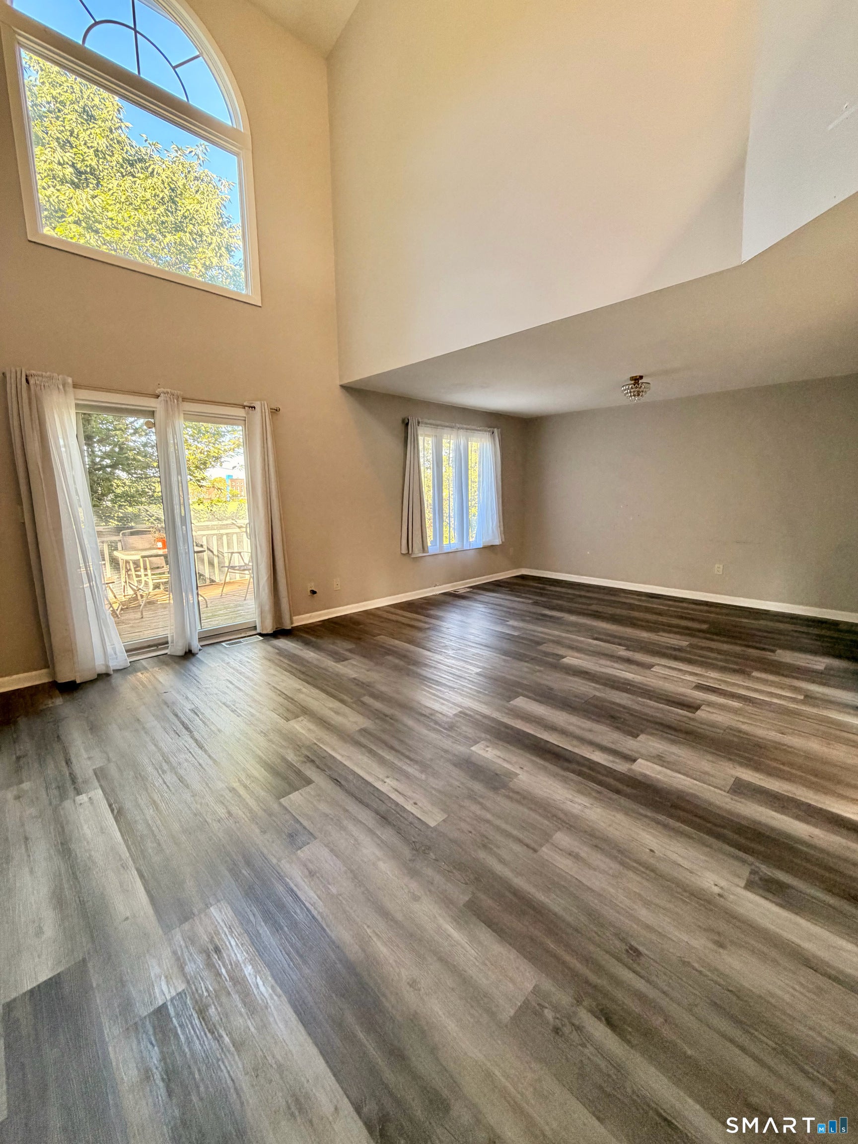 255 Pine Rock Avenue 17 — photo