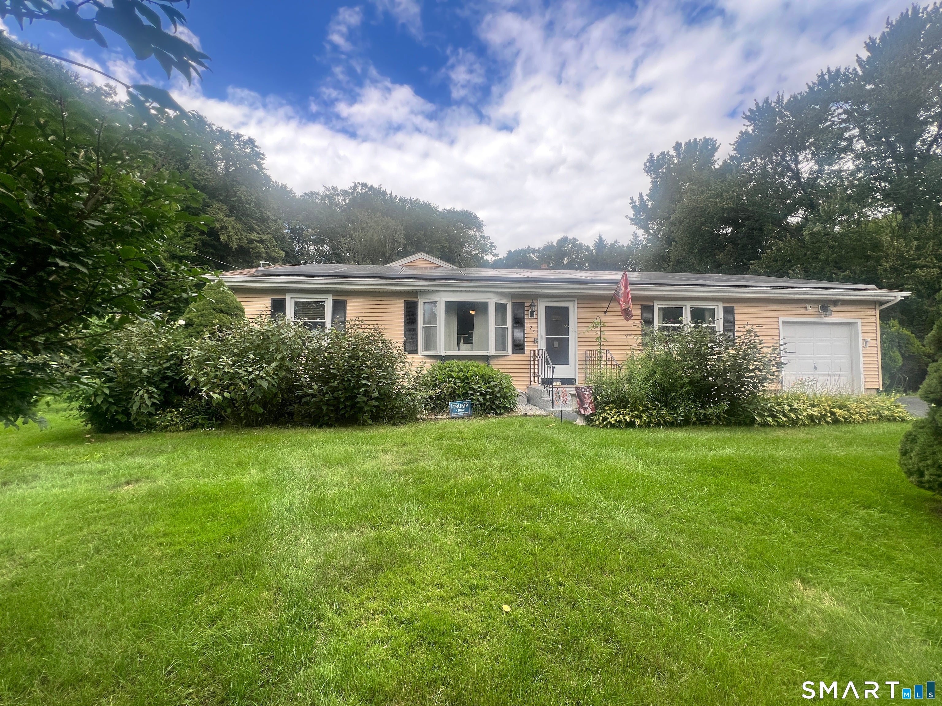 123 Anne Road — photo
