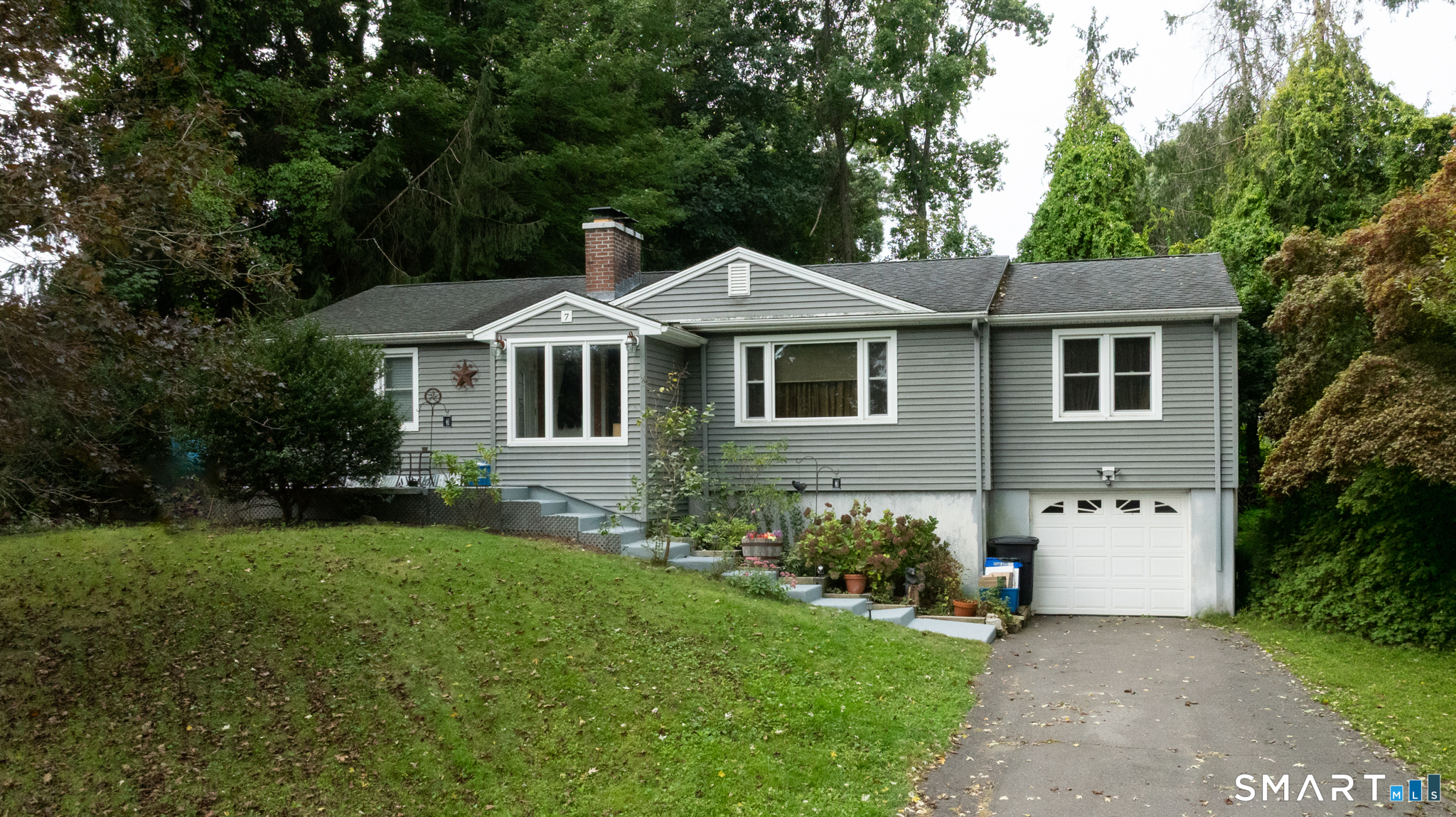 7 Split Rock Drive, Wolcott, CT 06716 — photo 2
