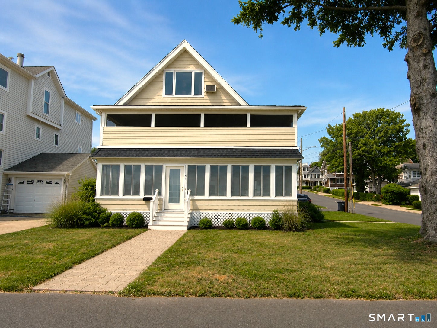 48 Beach Avenue — photo