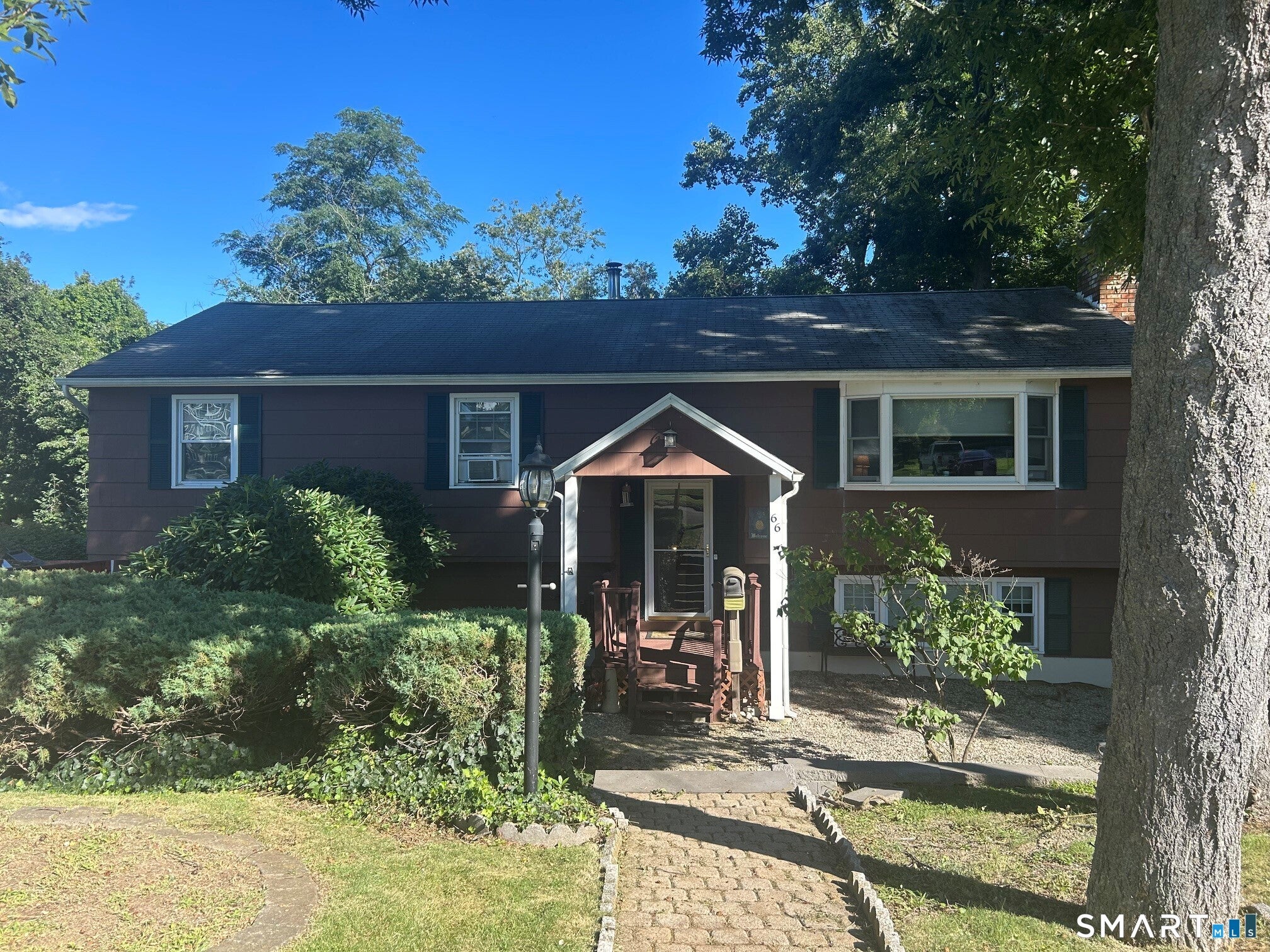 66 Hilltop Circle — photo