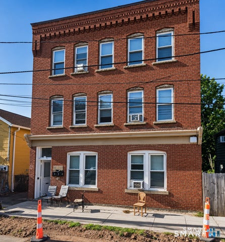 14 Portland Street 1 — photo