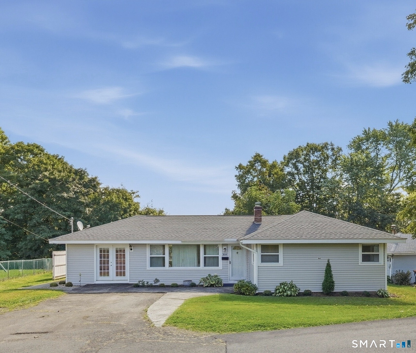 66 South Ridgeland Road — photo