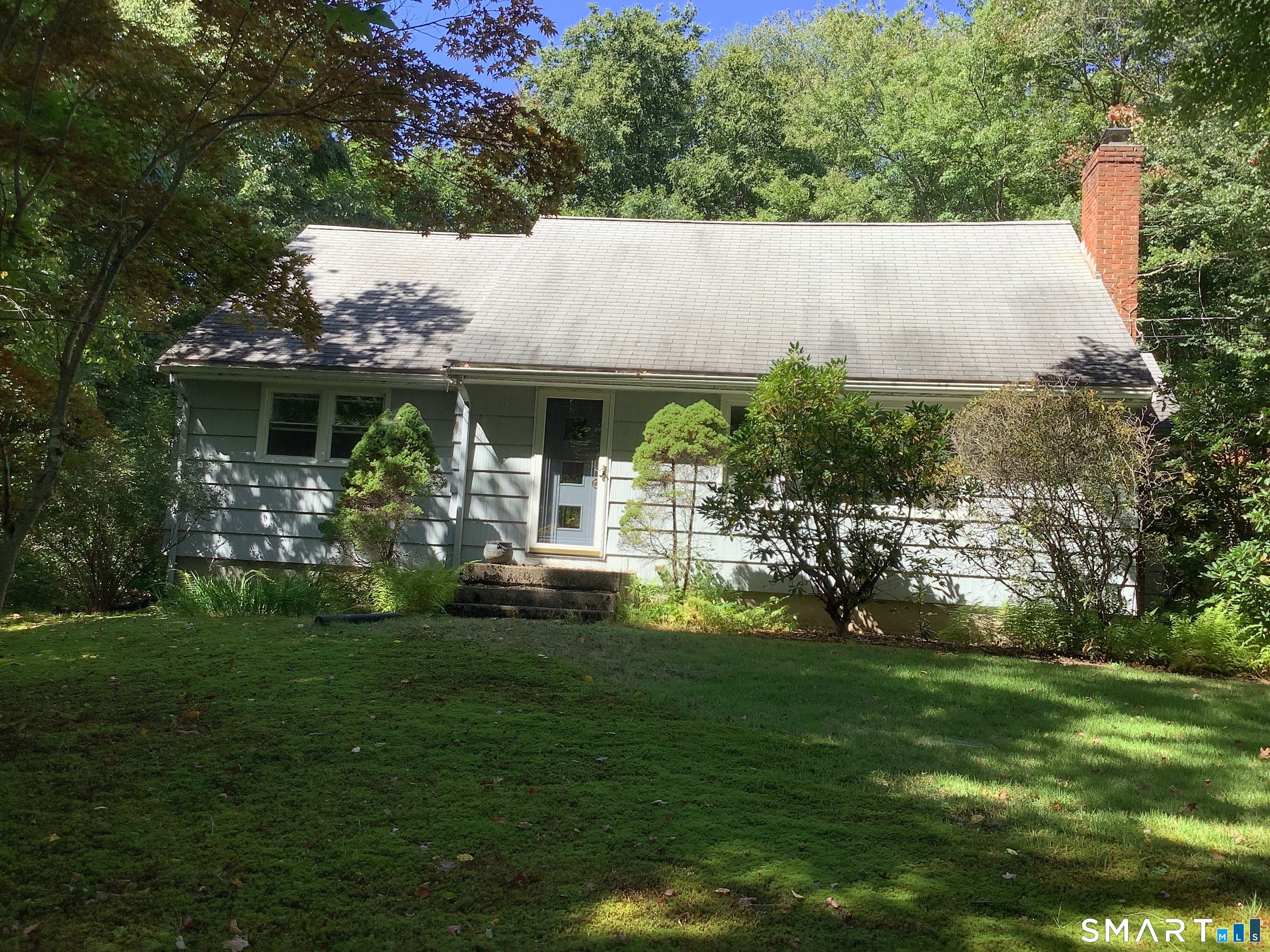 360 East Hill Road — photo