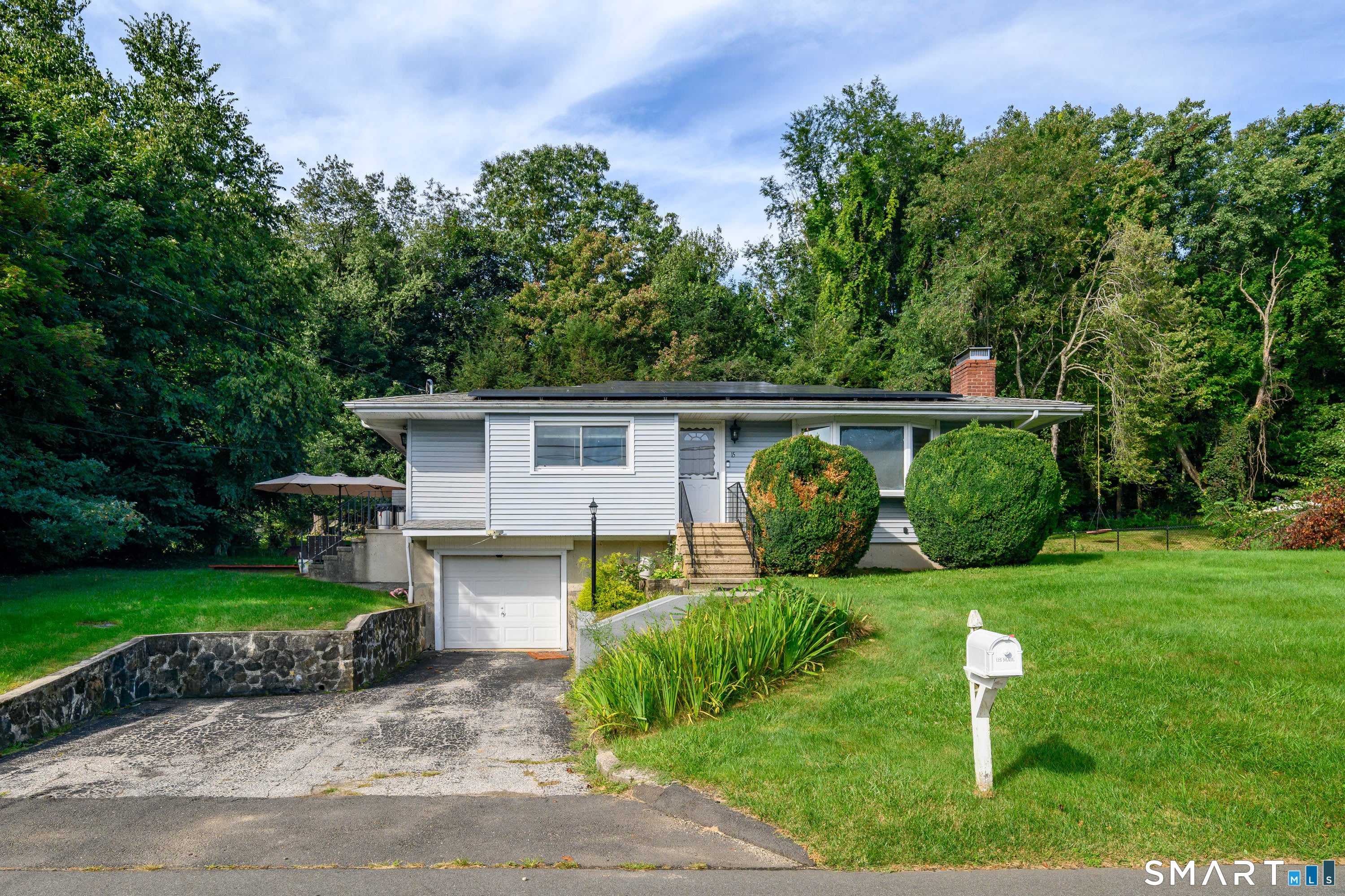 15 Henso Drive — photo