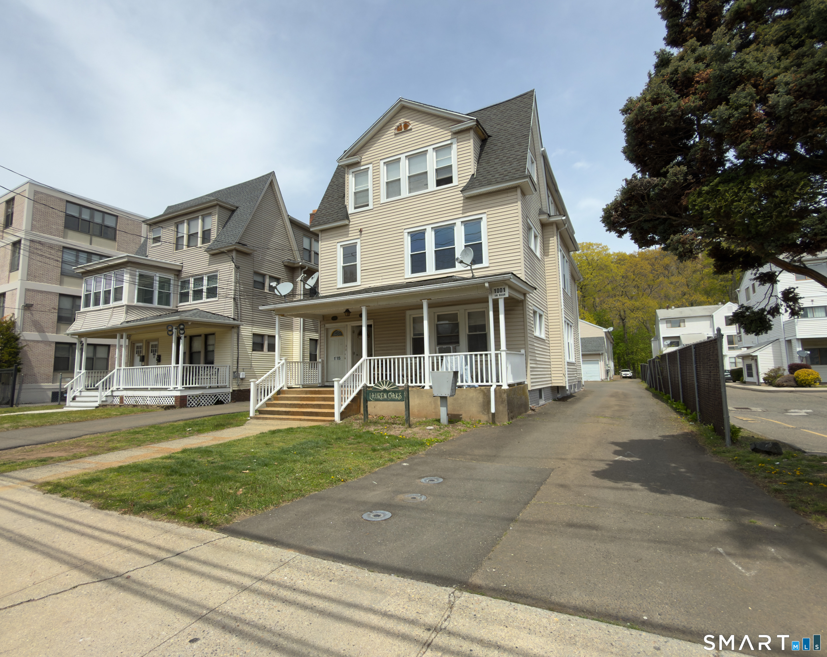 1003-1005 Whalley Avenue — photo