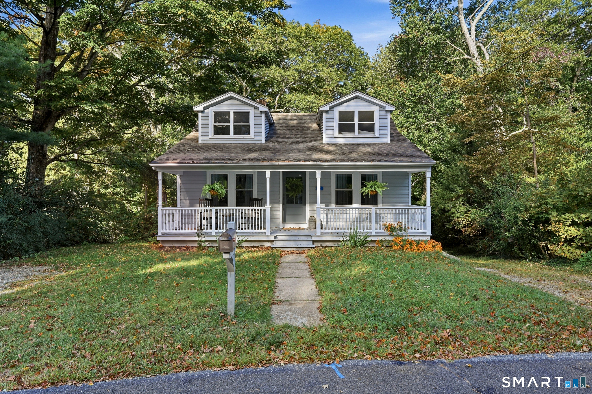 32 Sunset Terrace — photo
