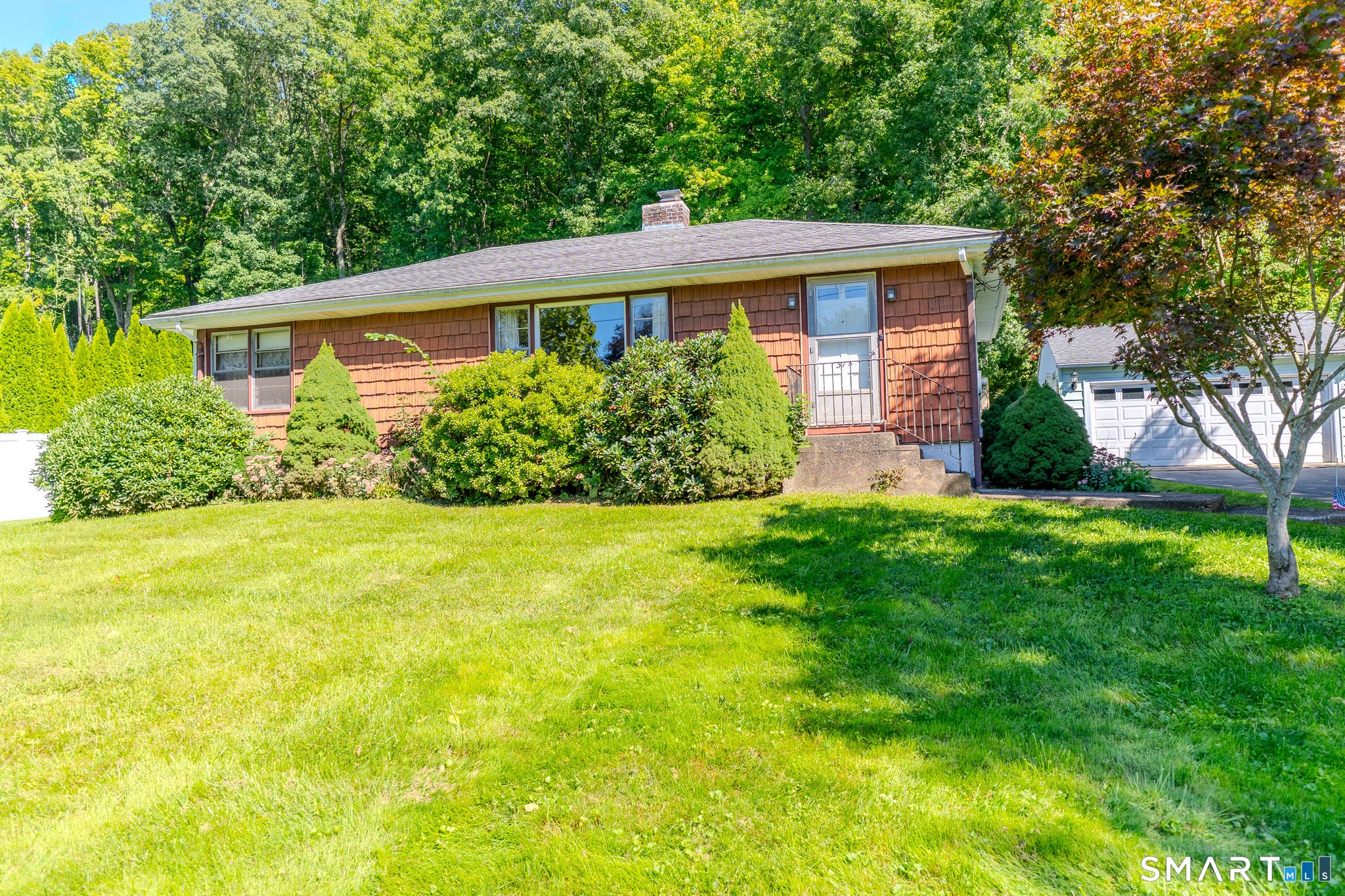 374 Moss Farms Road — photo