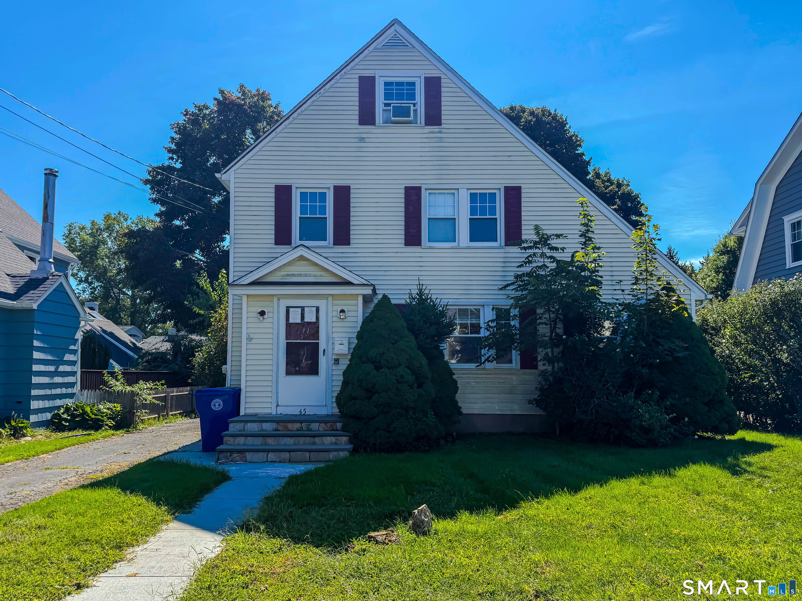 45 Queens Avenue — photo