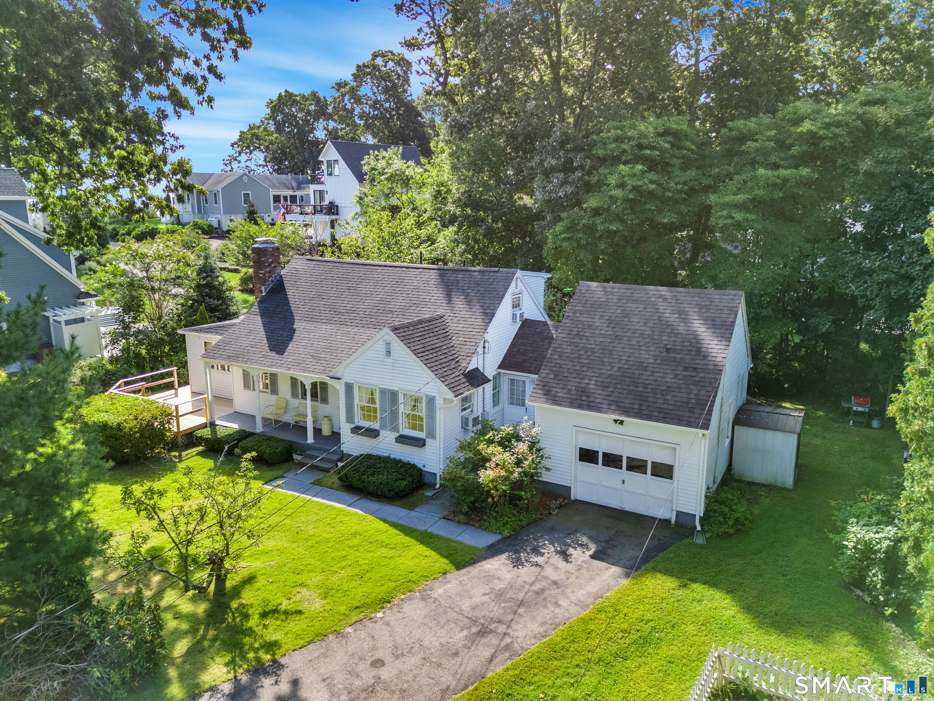 7 Barrett Drive, East Lyme, CT 06357 — photo 3
