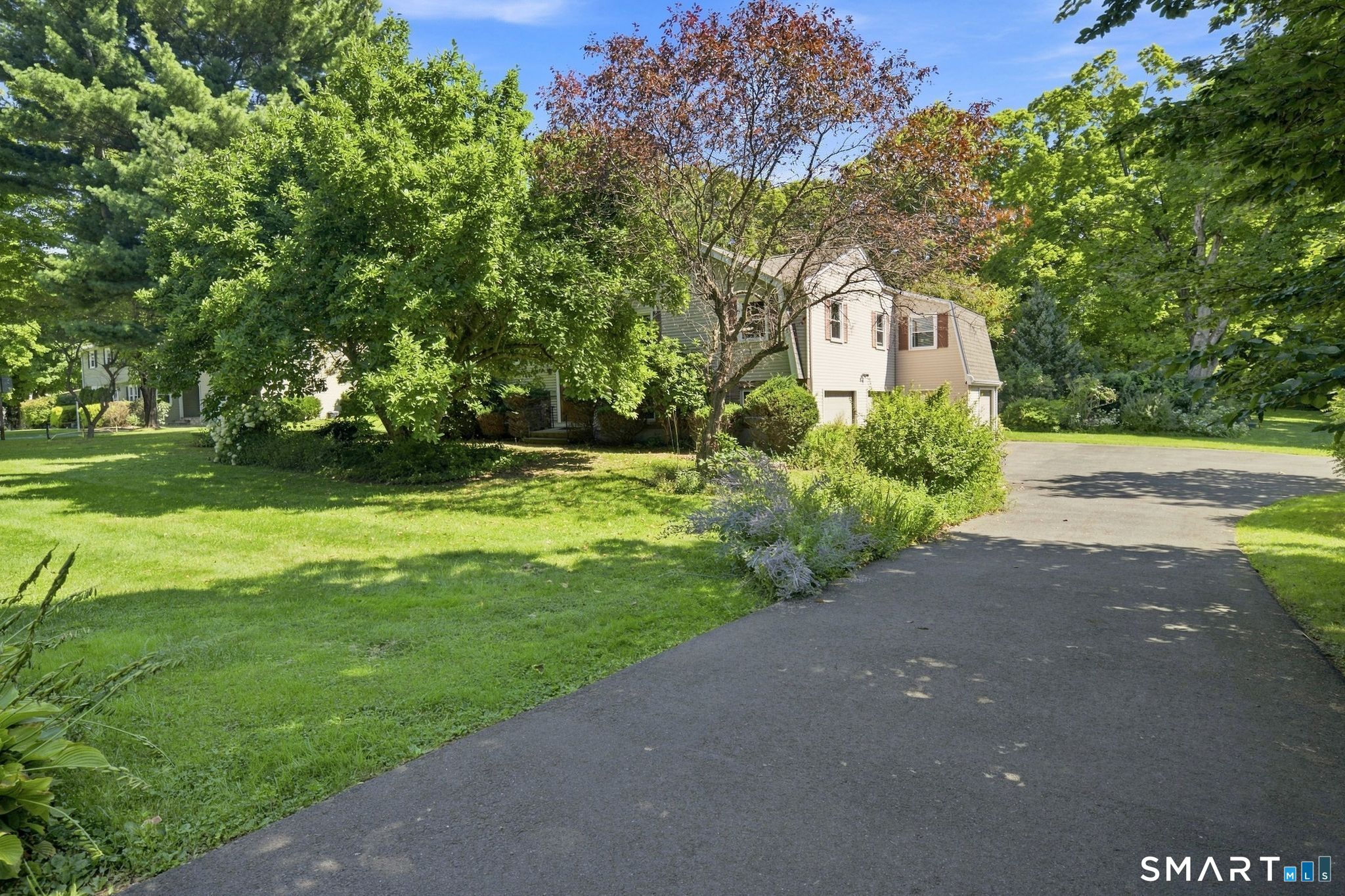 4 Apple Tree Lane — photo