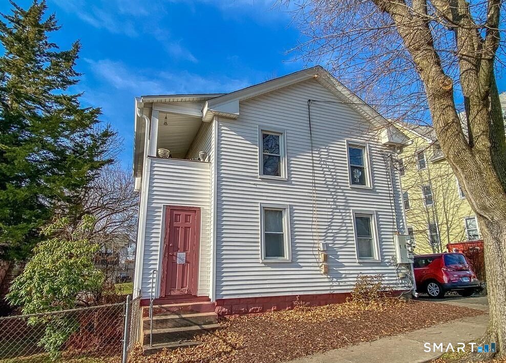 168 Curtis Street 1st Fl — photo