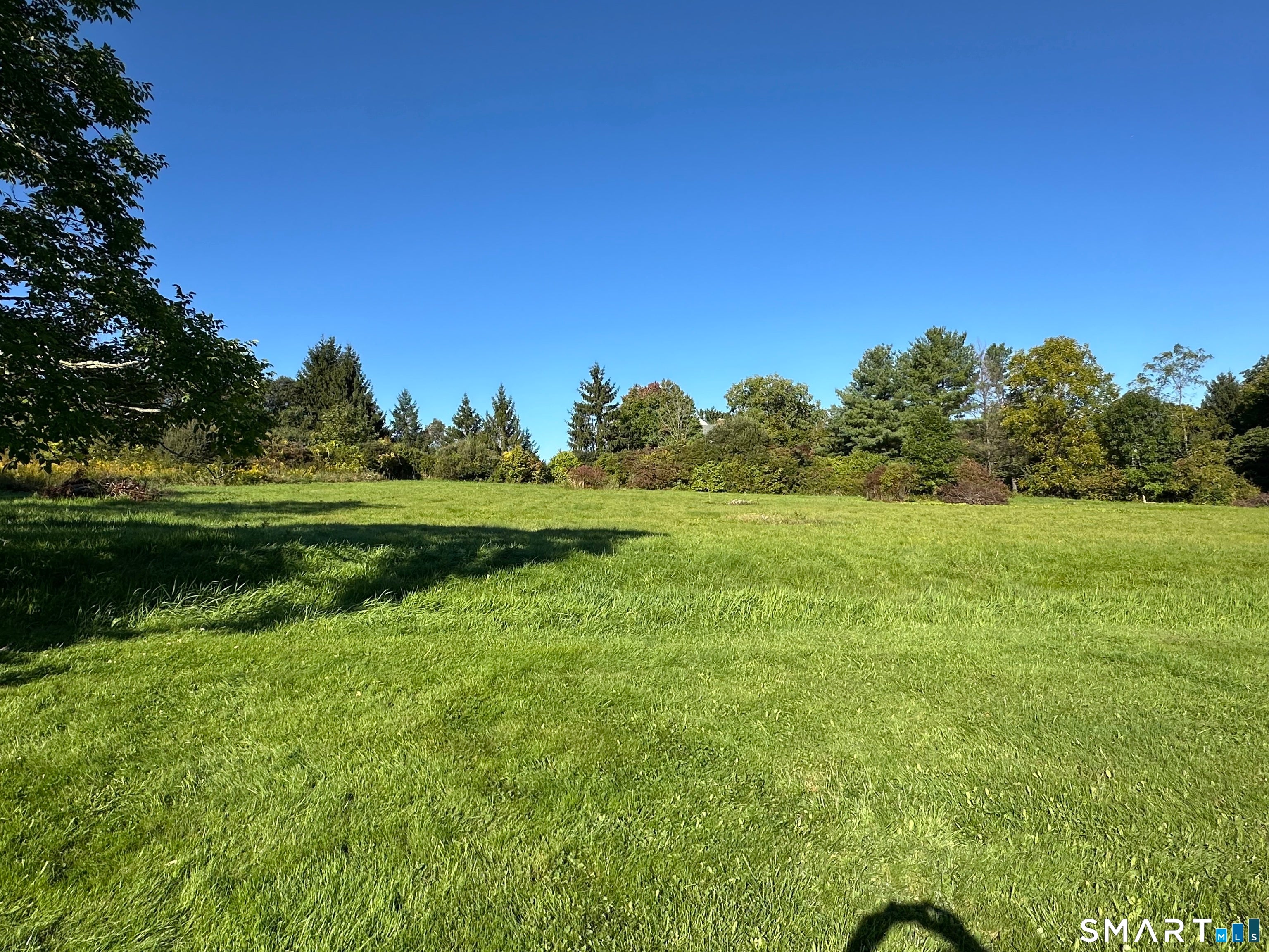 435 Ridgebury Road, Ridgefield, CT 06877 — photo 3