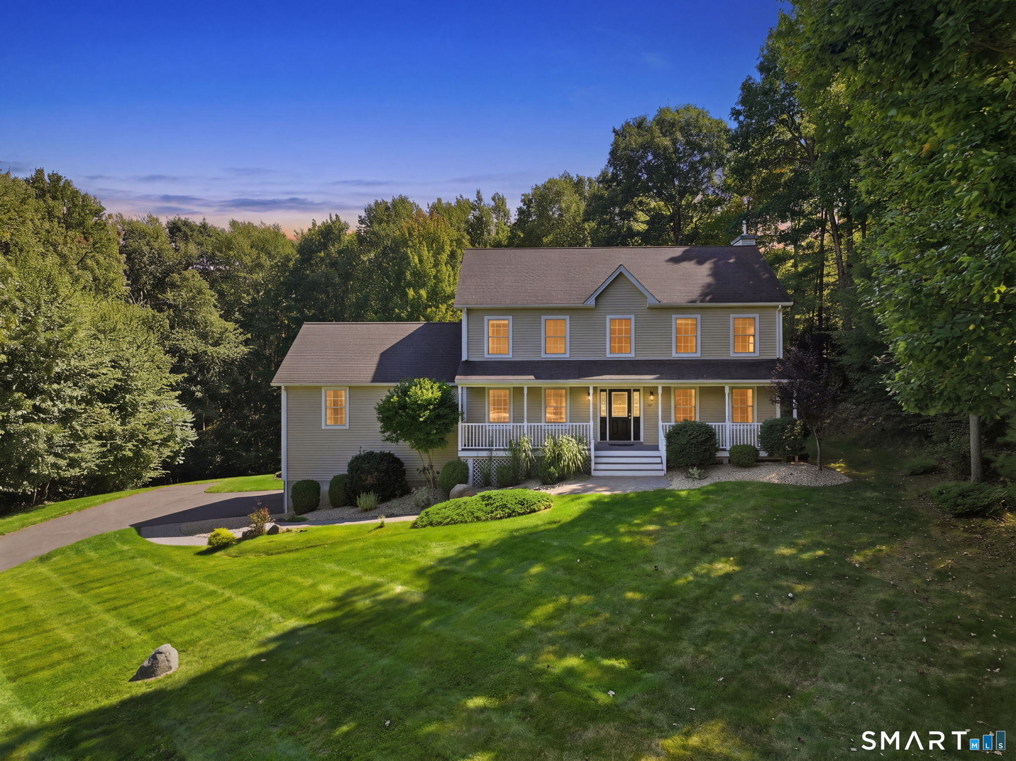 15 Bradway Pond Road — photo