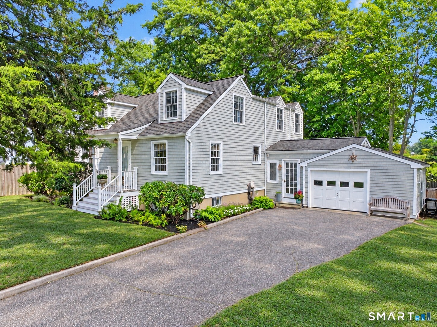 233 Beaumont Street — photo