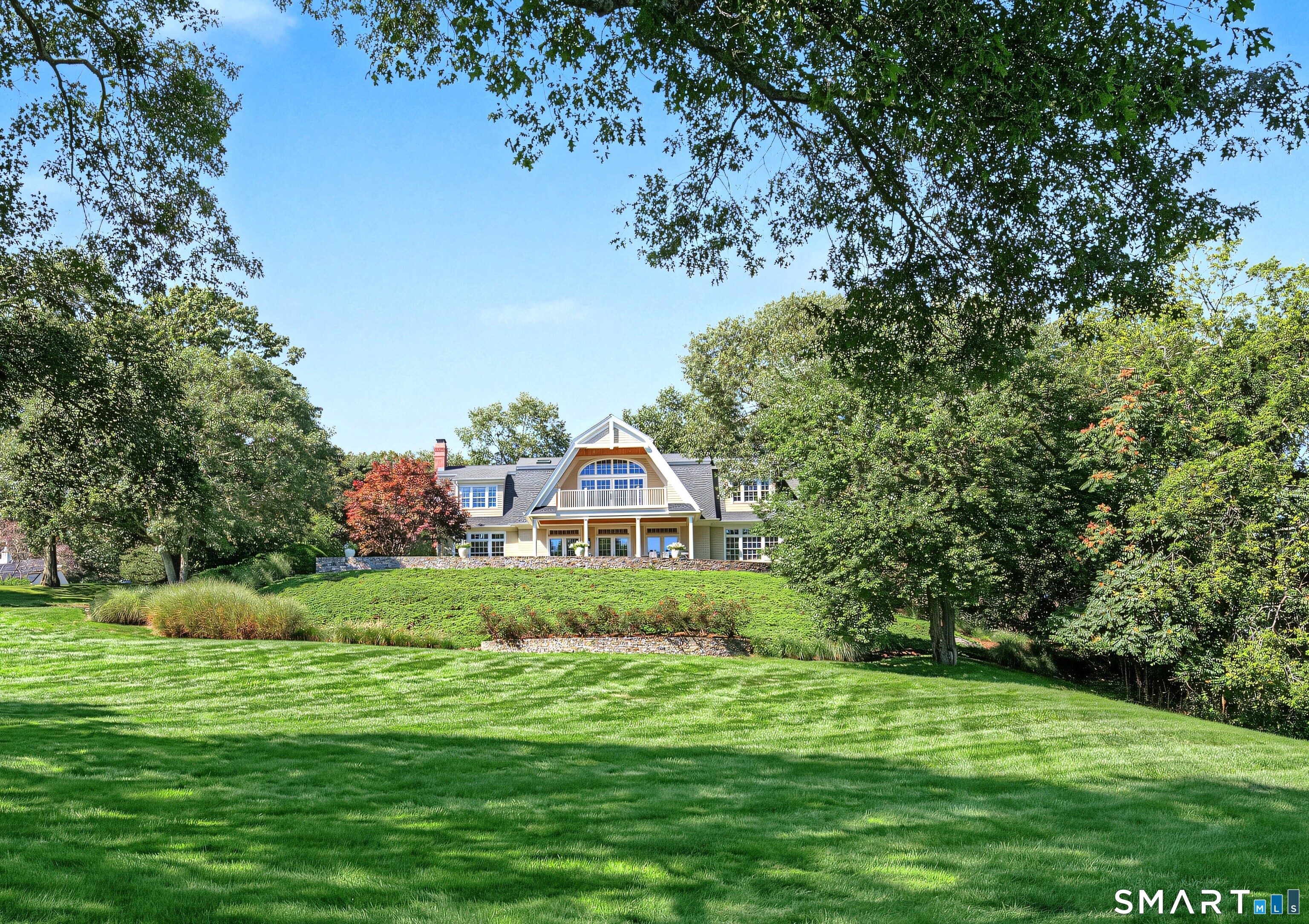 373 Boston Post Road — photo
