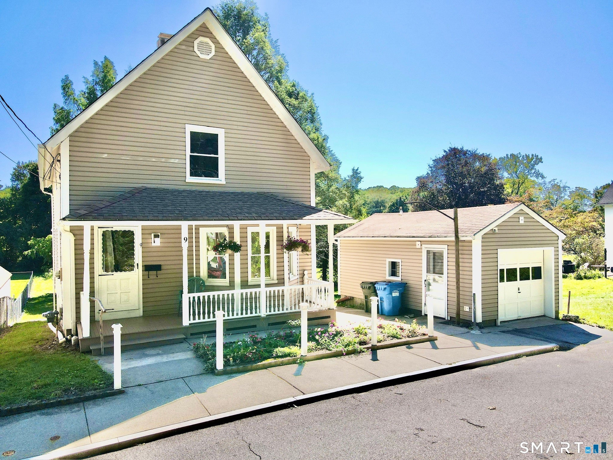 9 Daniel Street — photo