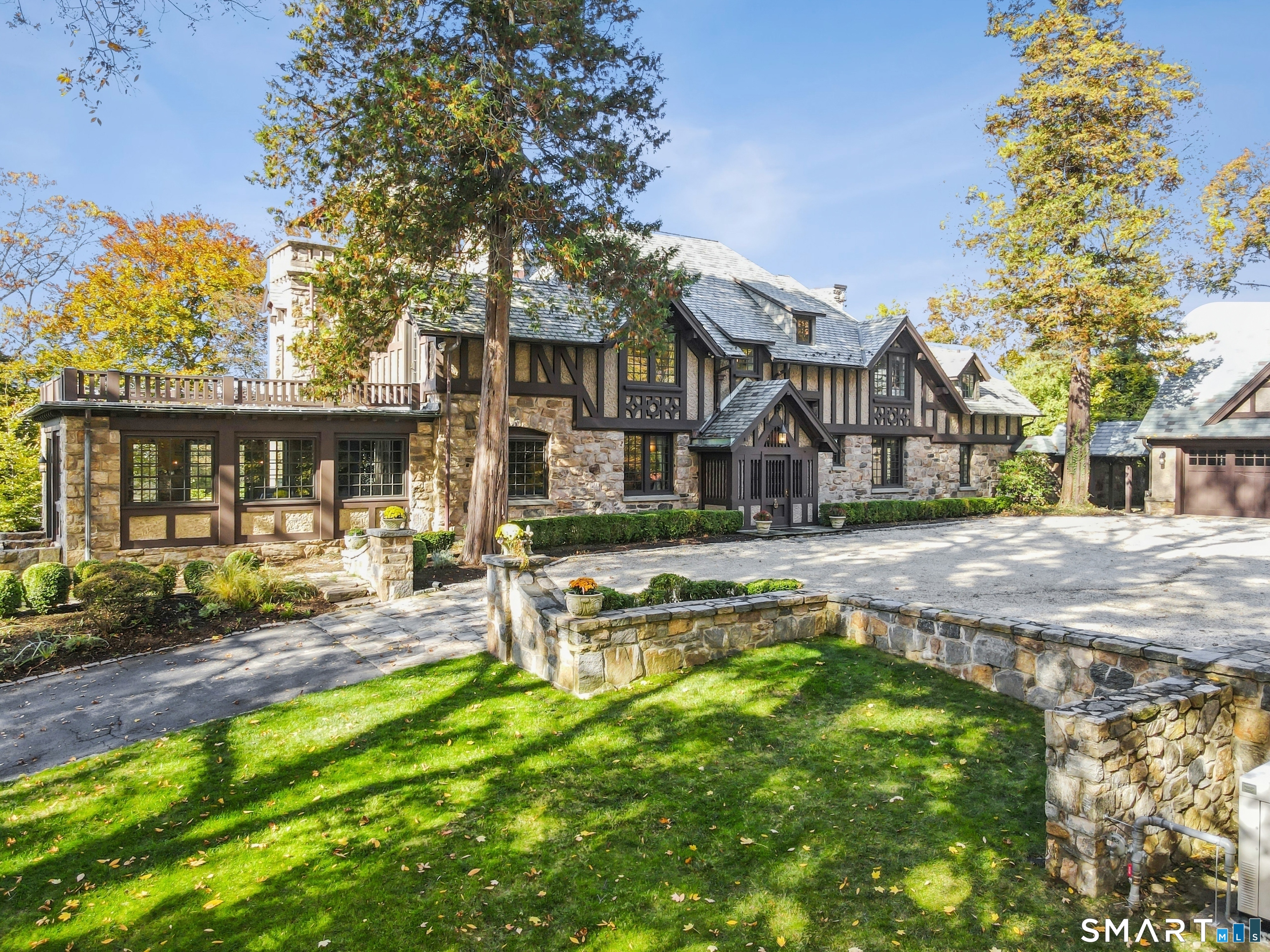 47 Carriglea Drive, Greenwich, CT 06878 — photo 3