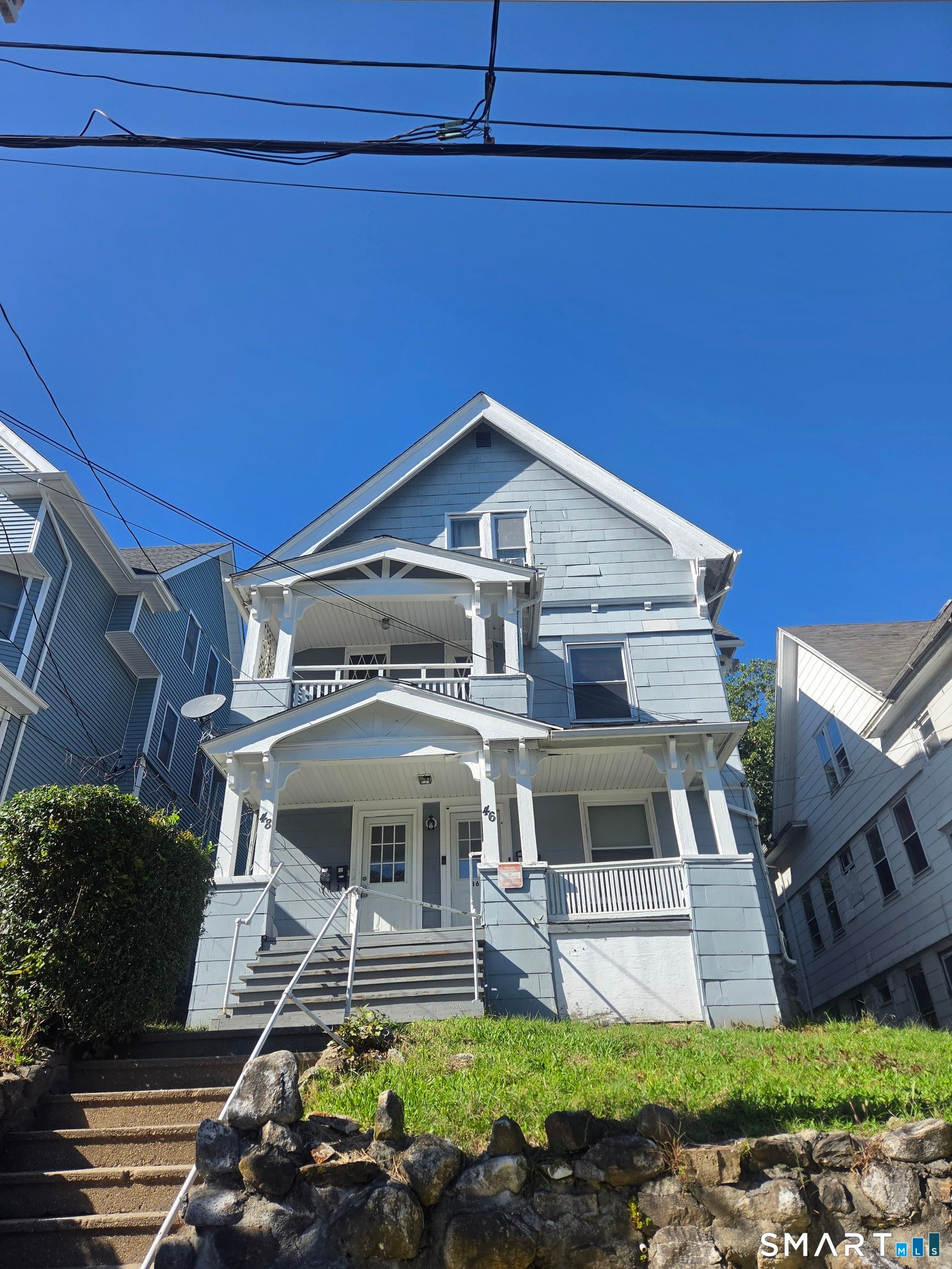 46 Plaza Avenue 2 — photo