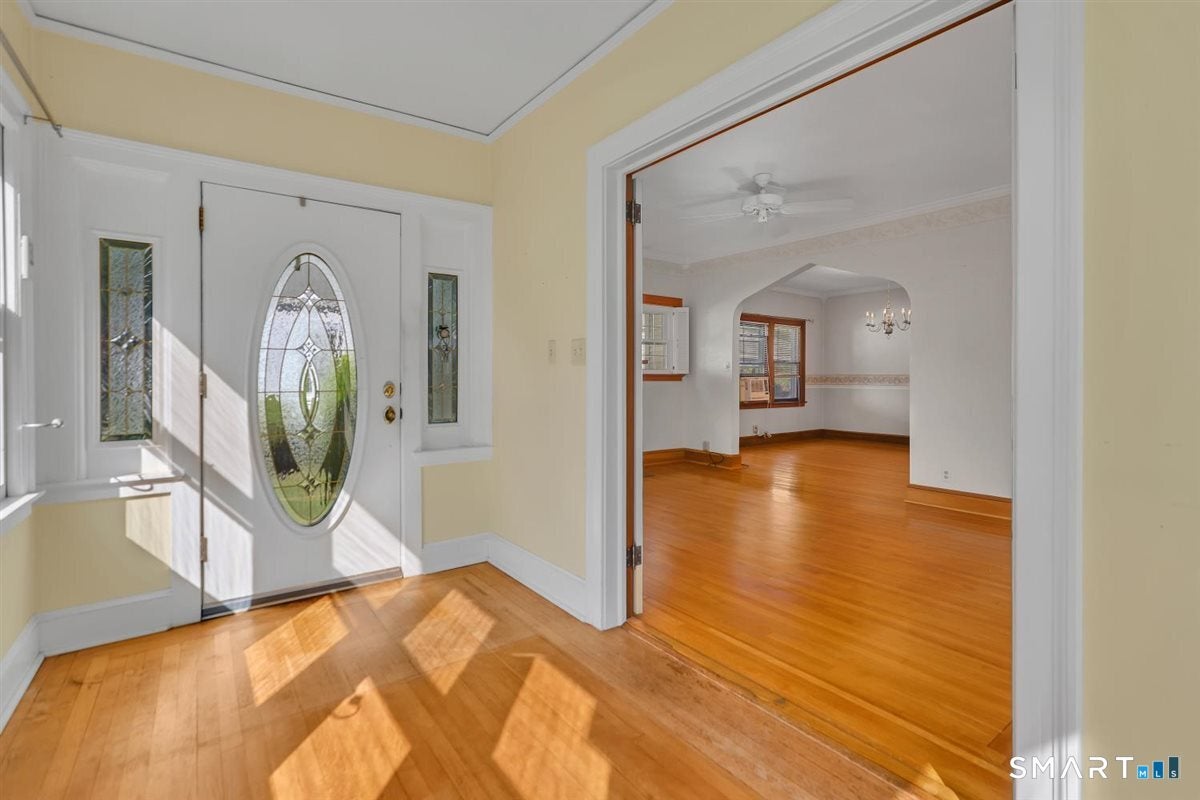 Home in New Britain, CT 06053 — photo 3