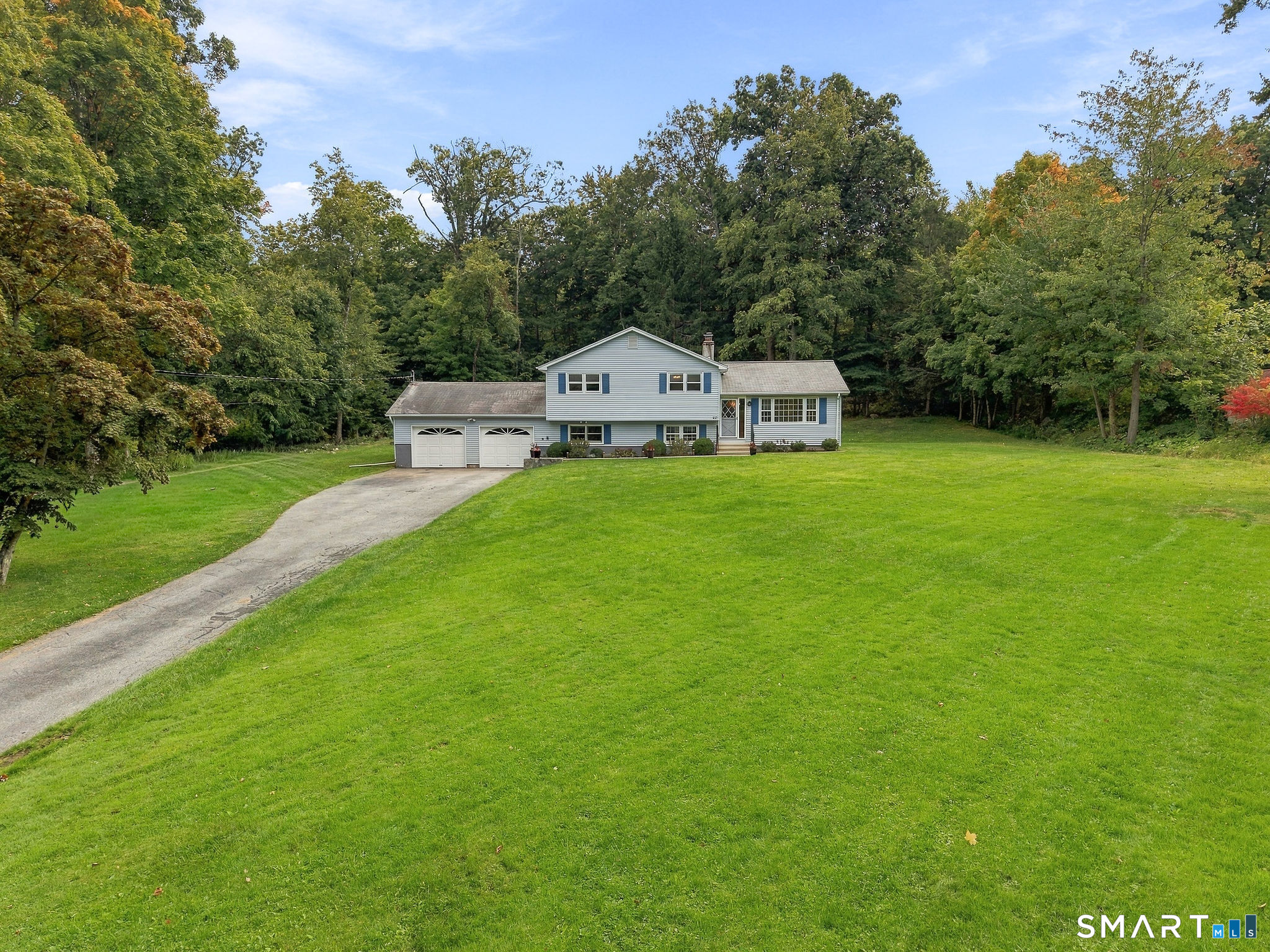 27 Rita Drive — photo