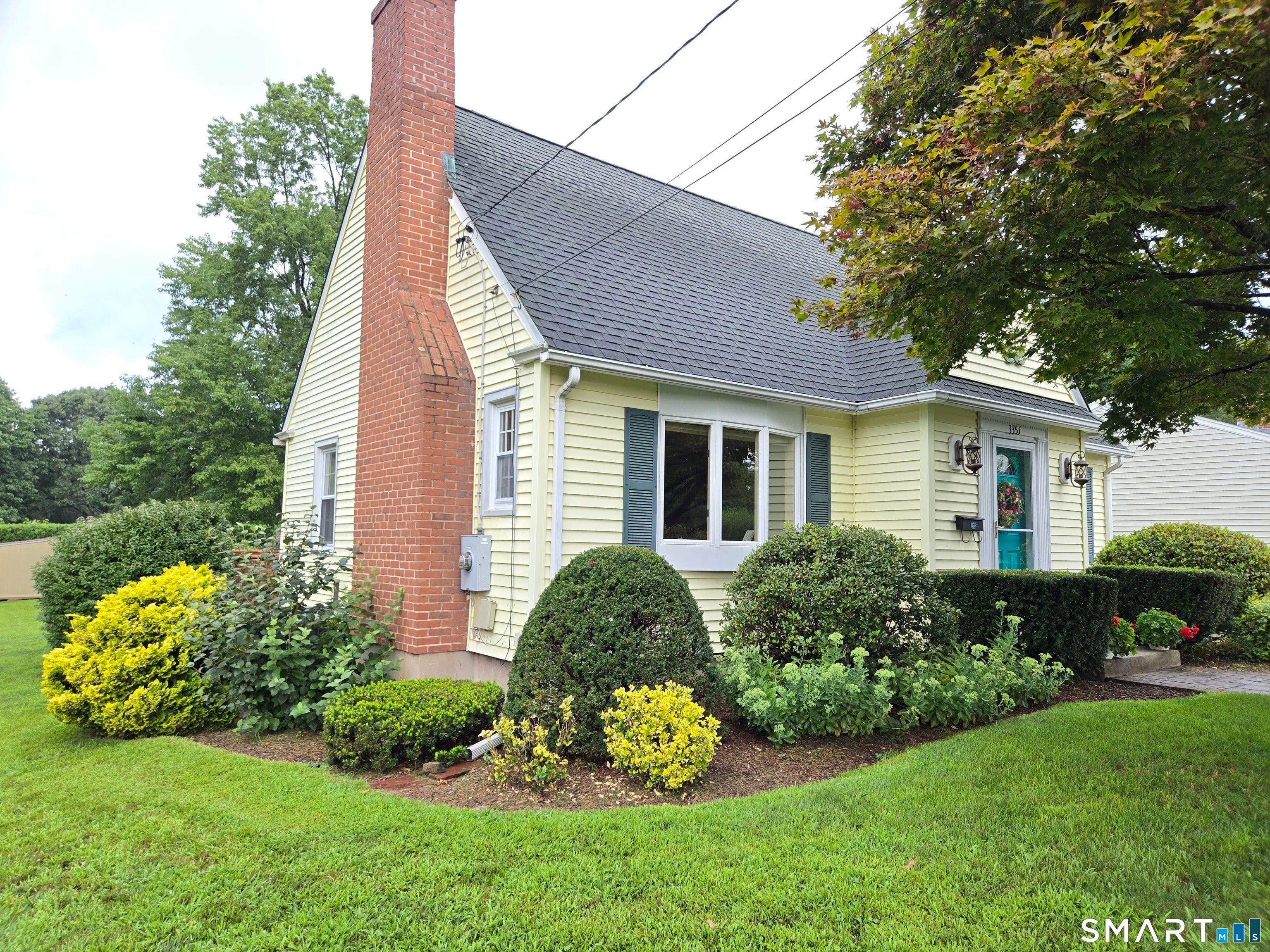 3351 Main Street — photo