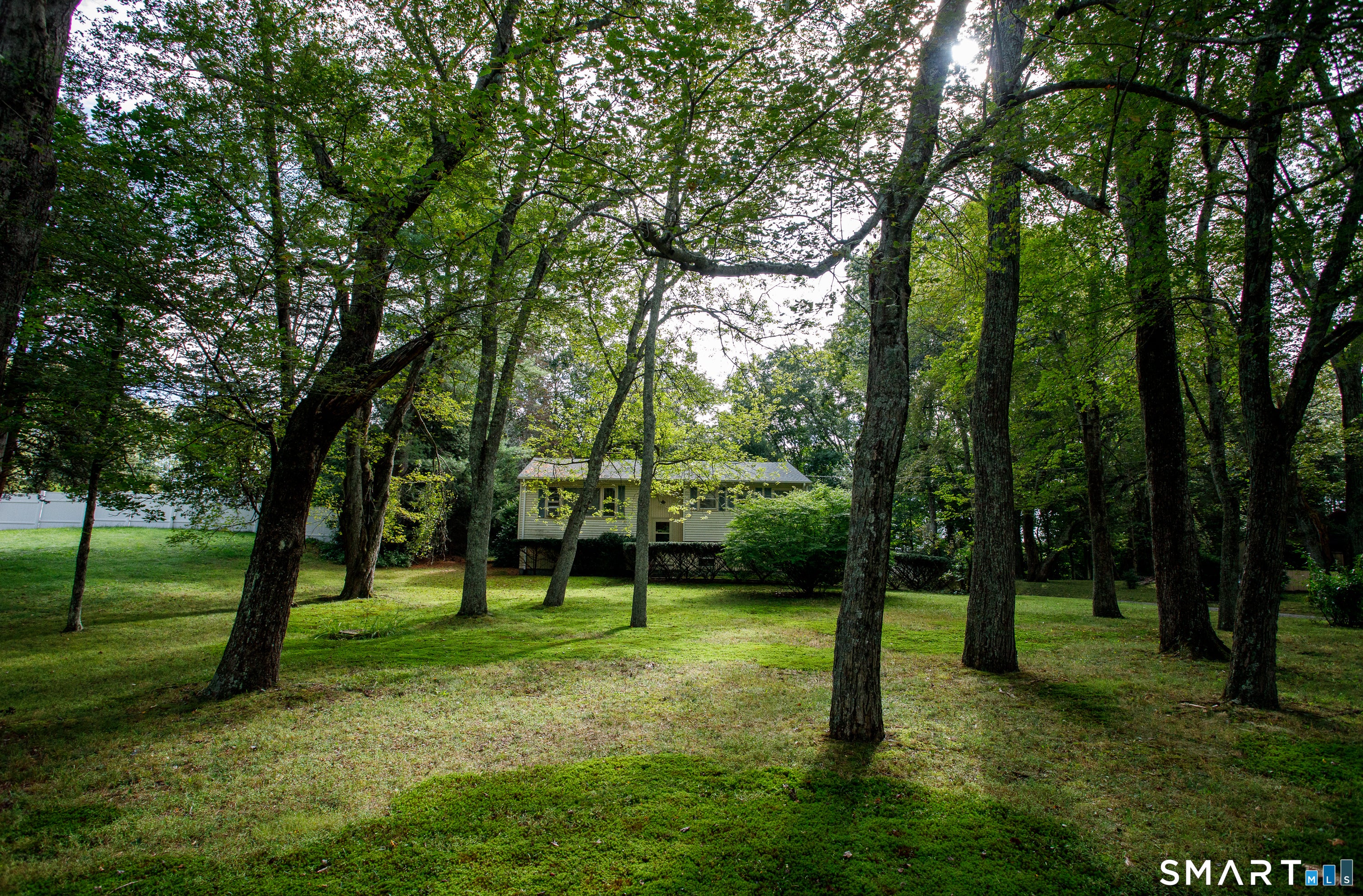6 Meadow Lane — photo