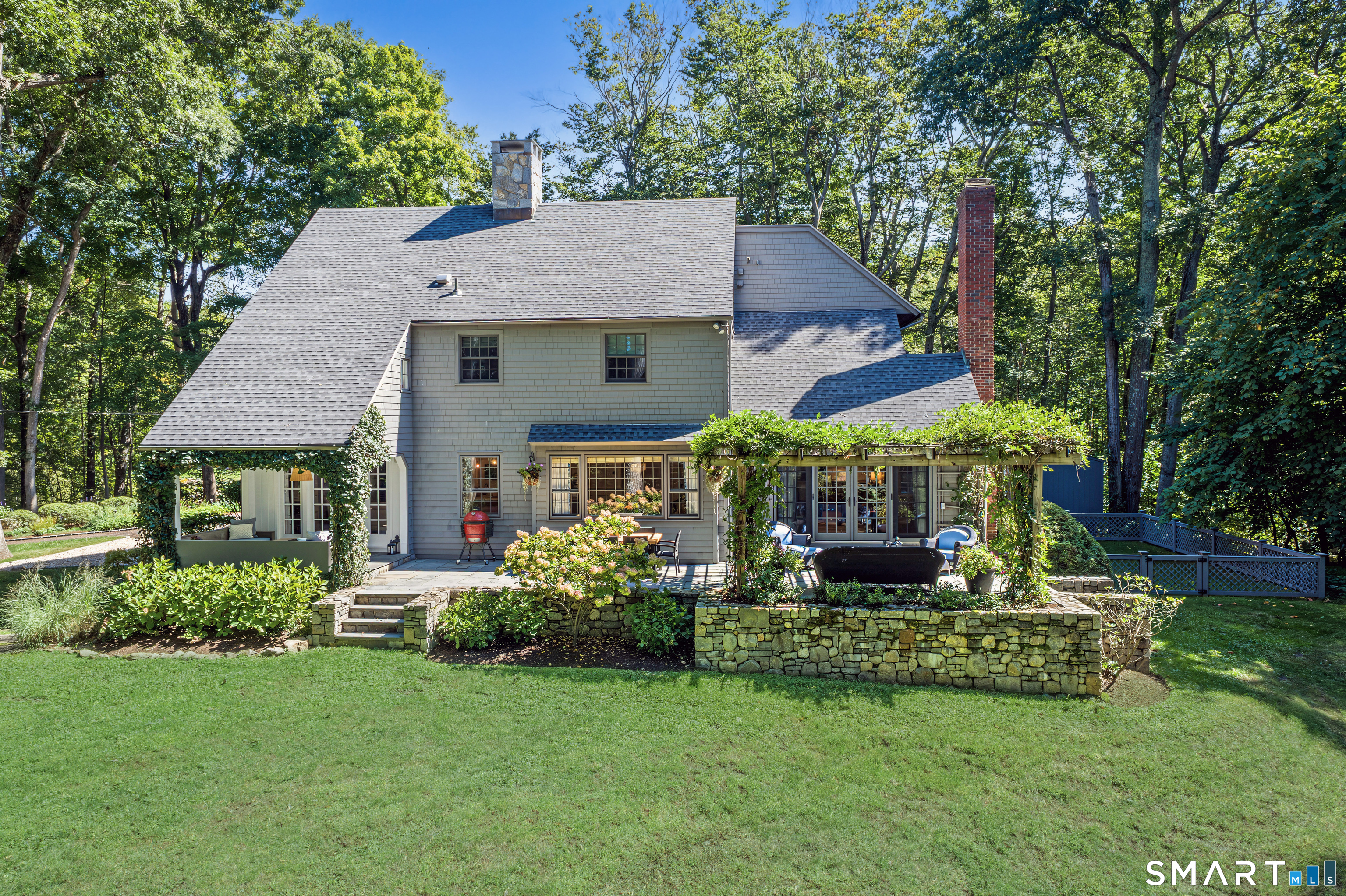 20 Strawberry Ridge Road, Ridgefield, CT 06877 — photo 2