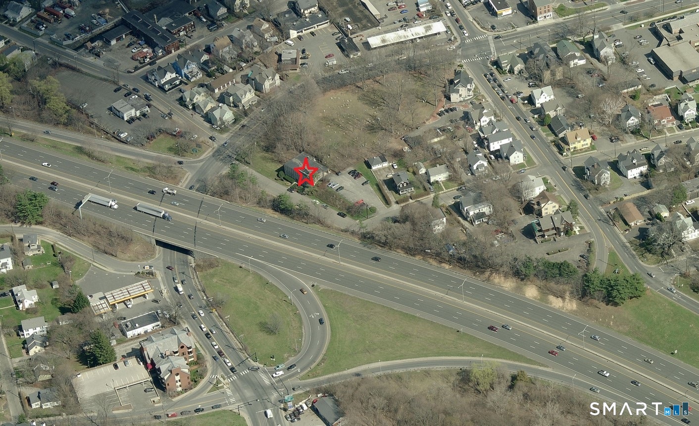 Home in Danbury, CT 06810 — photo 2