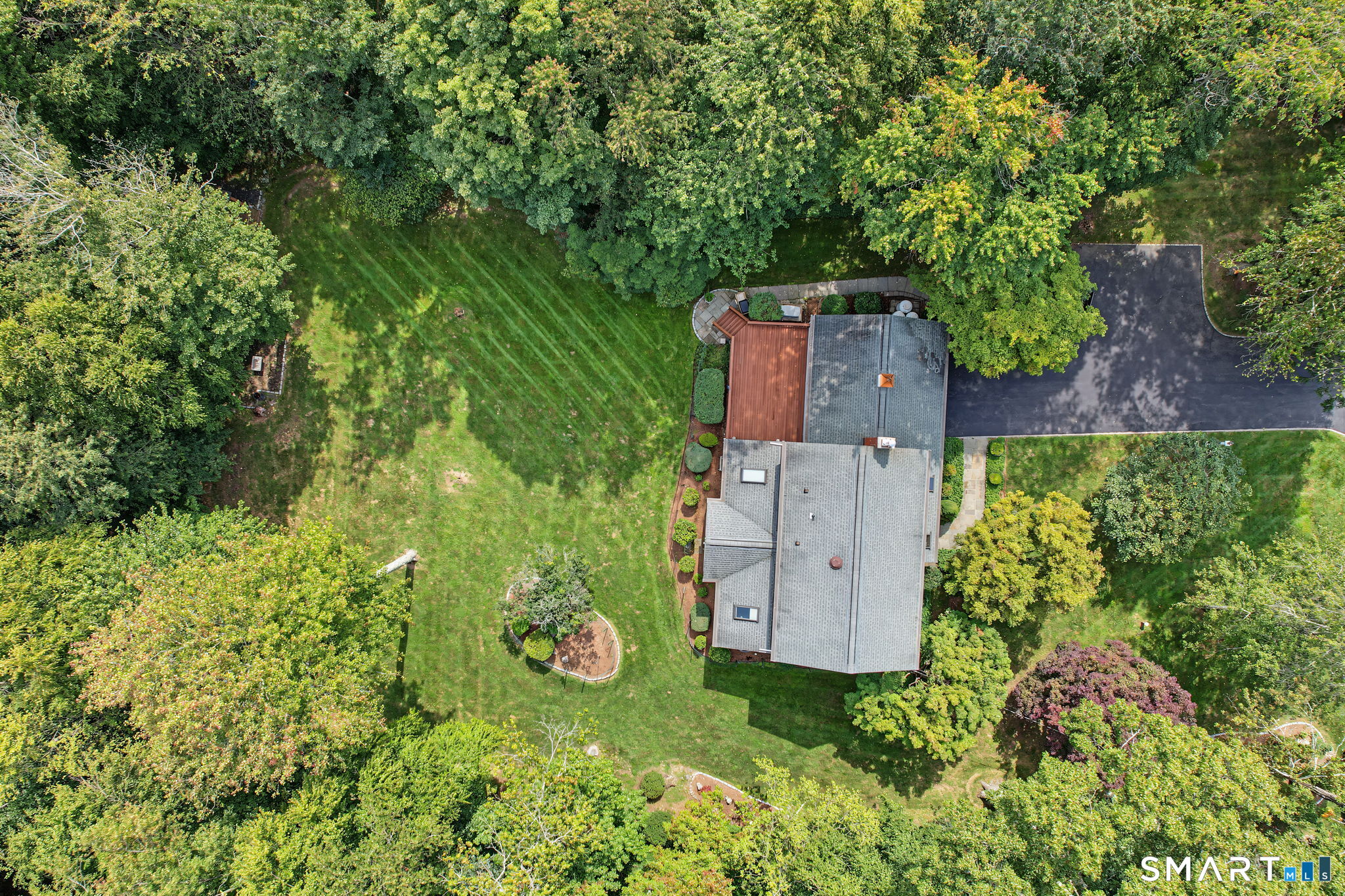 32 blue ridge rd, RIDGEFIELD CT 06877 — photo 2