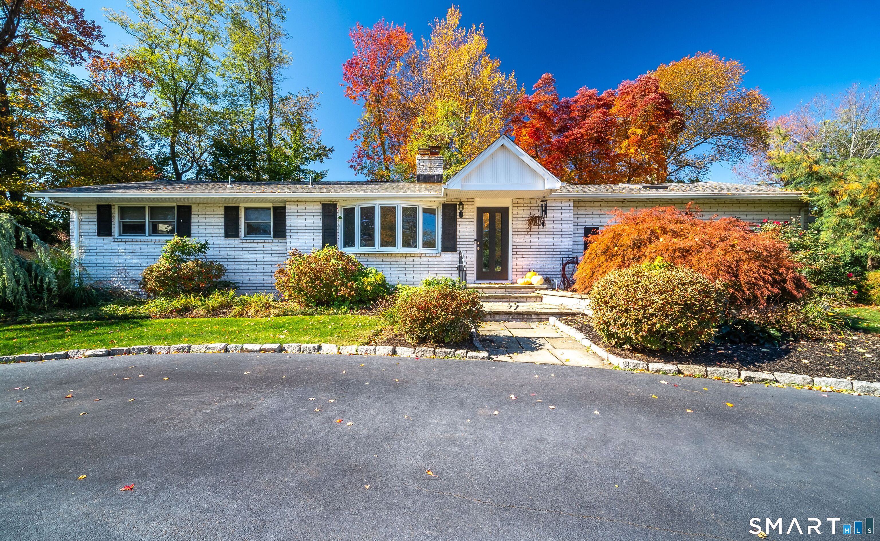 22 Valley Brook Lane — photo
