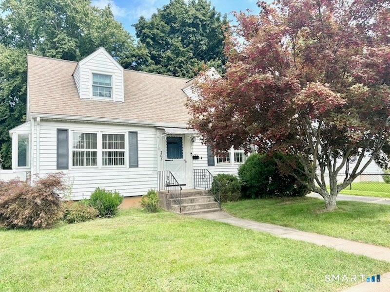 303 Cooper Hill Street — photo